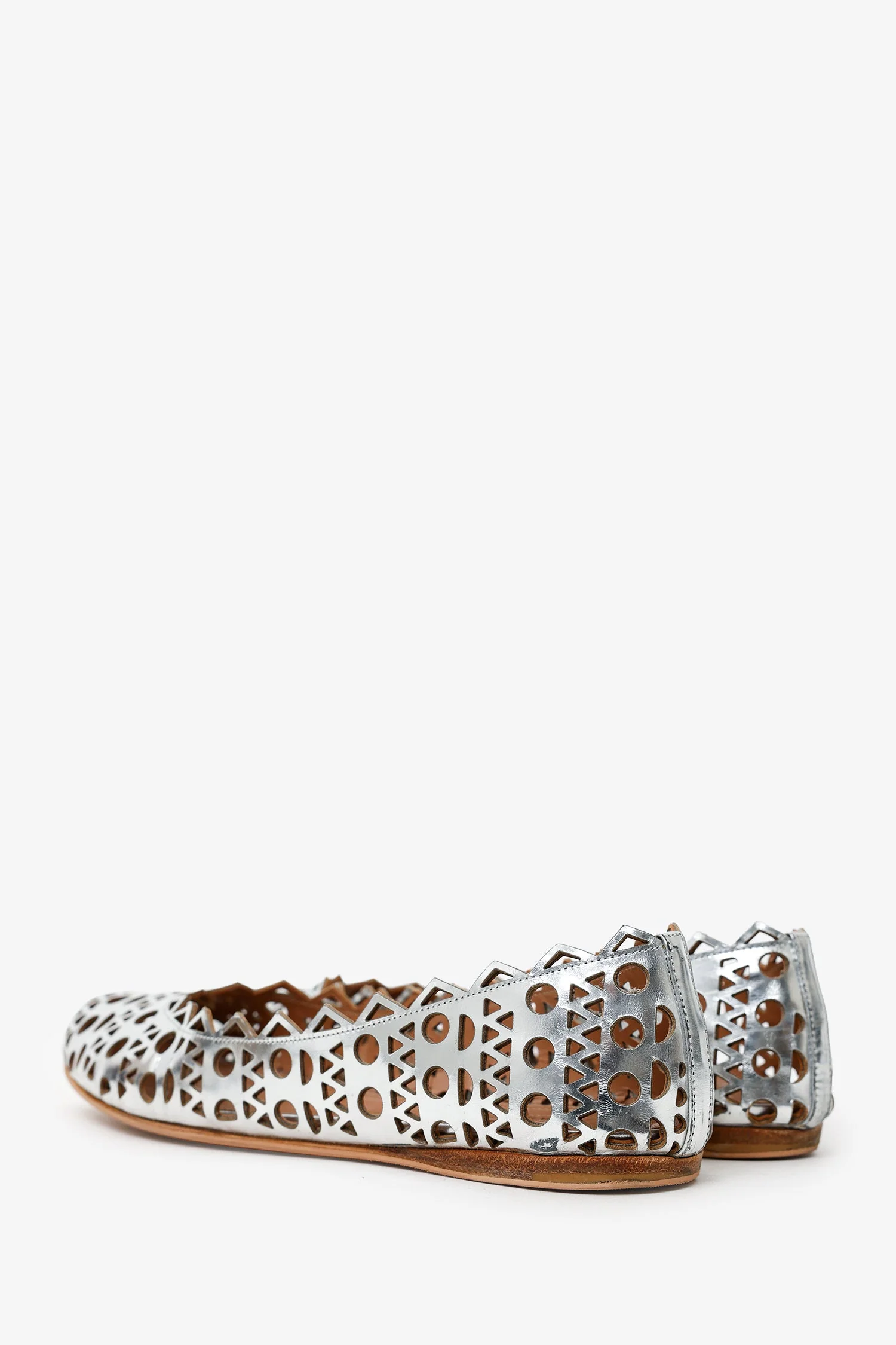 Alaia Silver Metallic Laser Cut Leather Ballet Flats Estimated Size 40 - Image 4