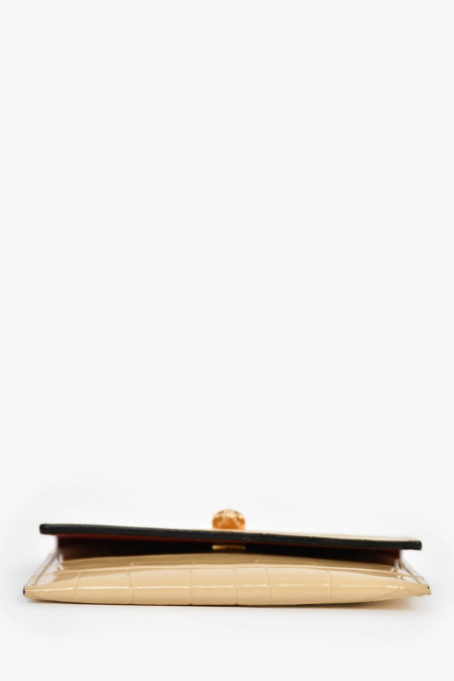Alexander McQueen Beige Croc Embossed Skull Detail Card Holder - Image 5