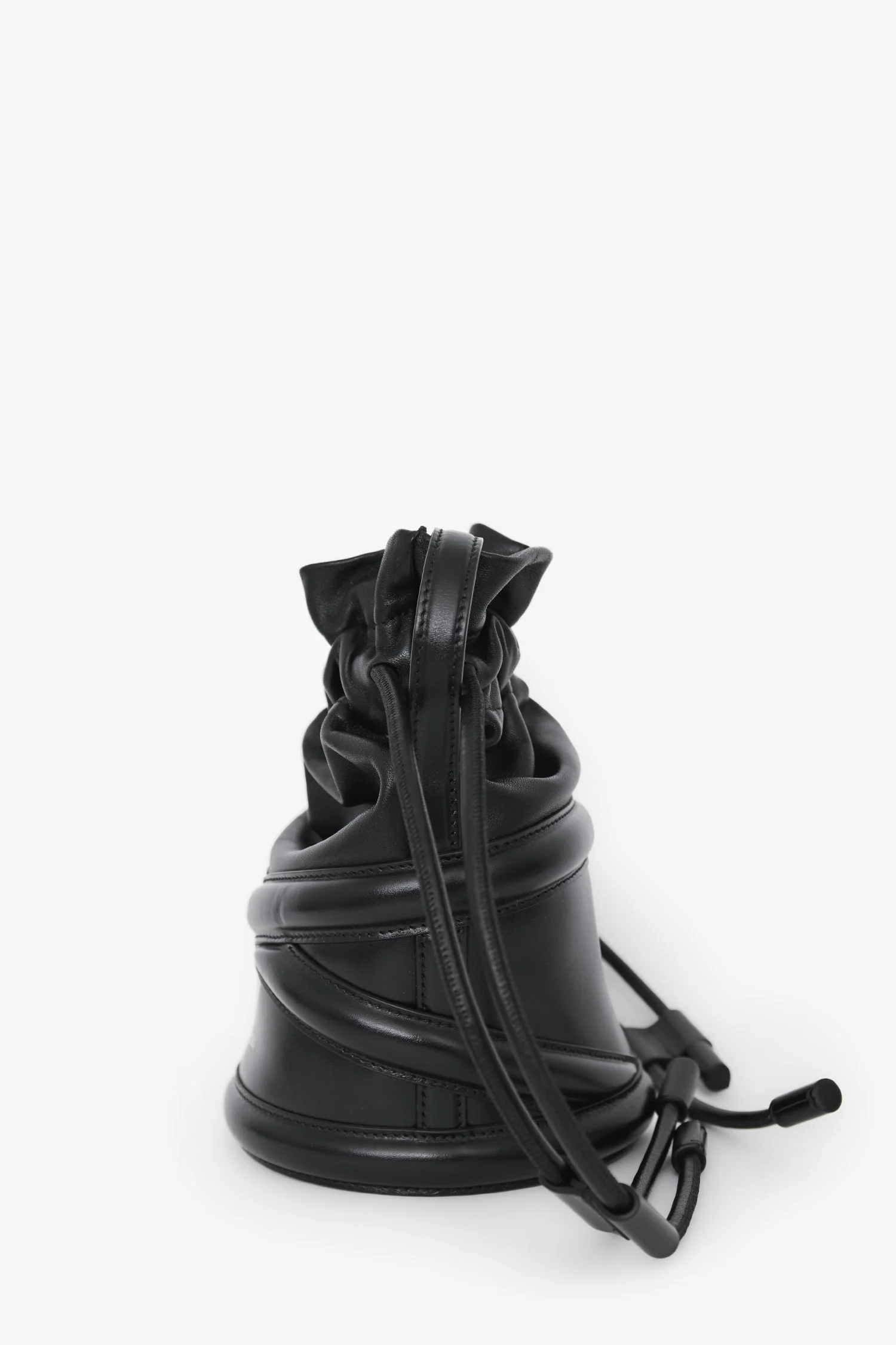 Alexander McQueen Black Leather 'The Soft Curve' Crossbody Bag - Image 3