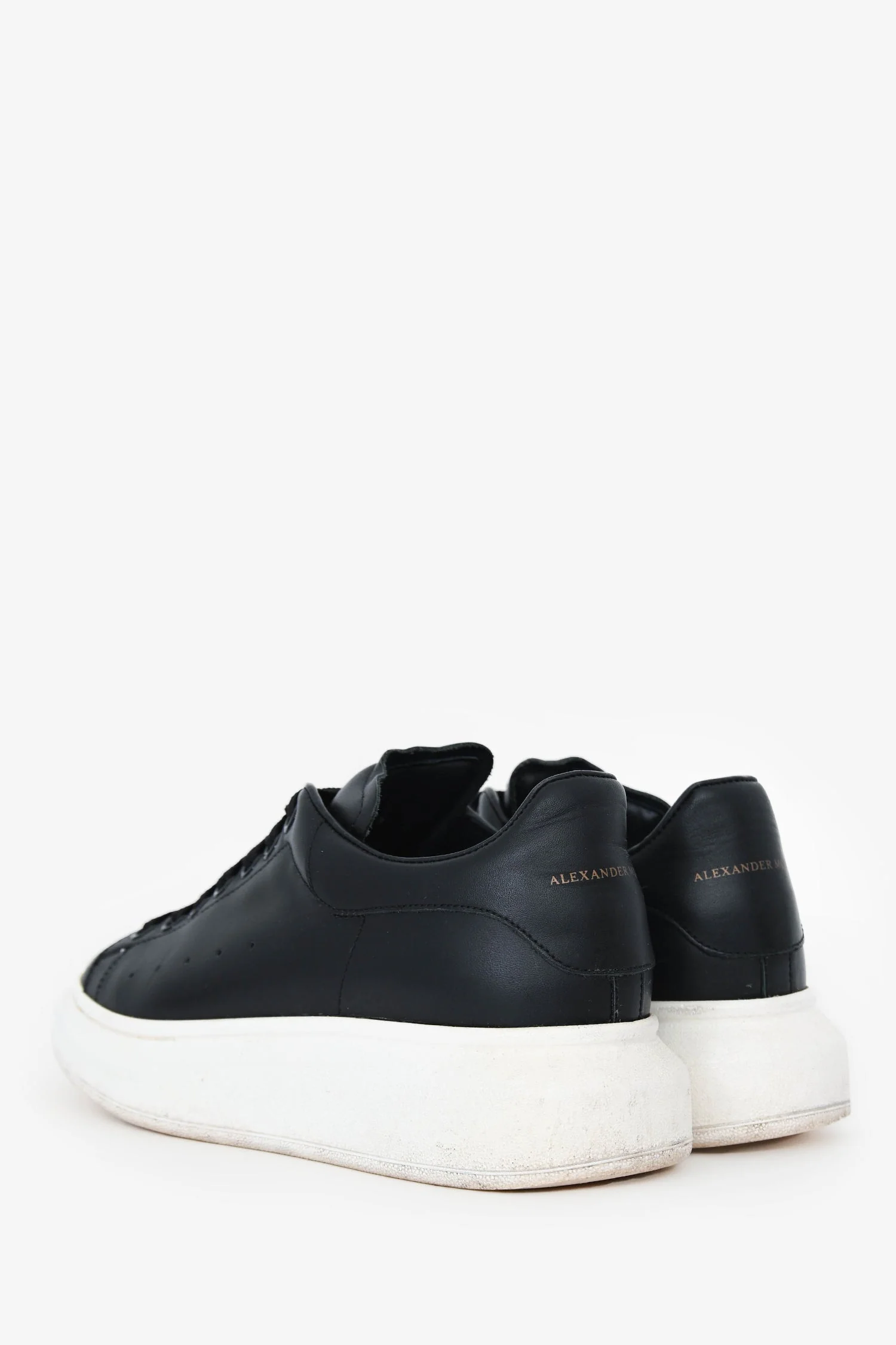 Alexander McQueen Black/White Leather Oversized Sneakers Size 39 - Image 5