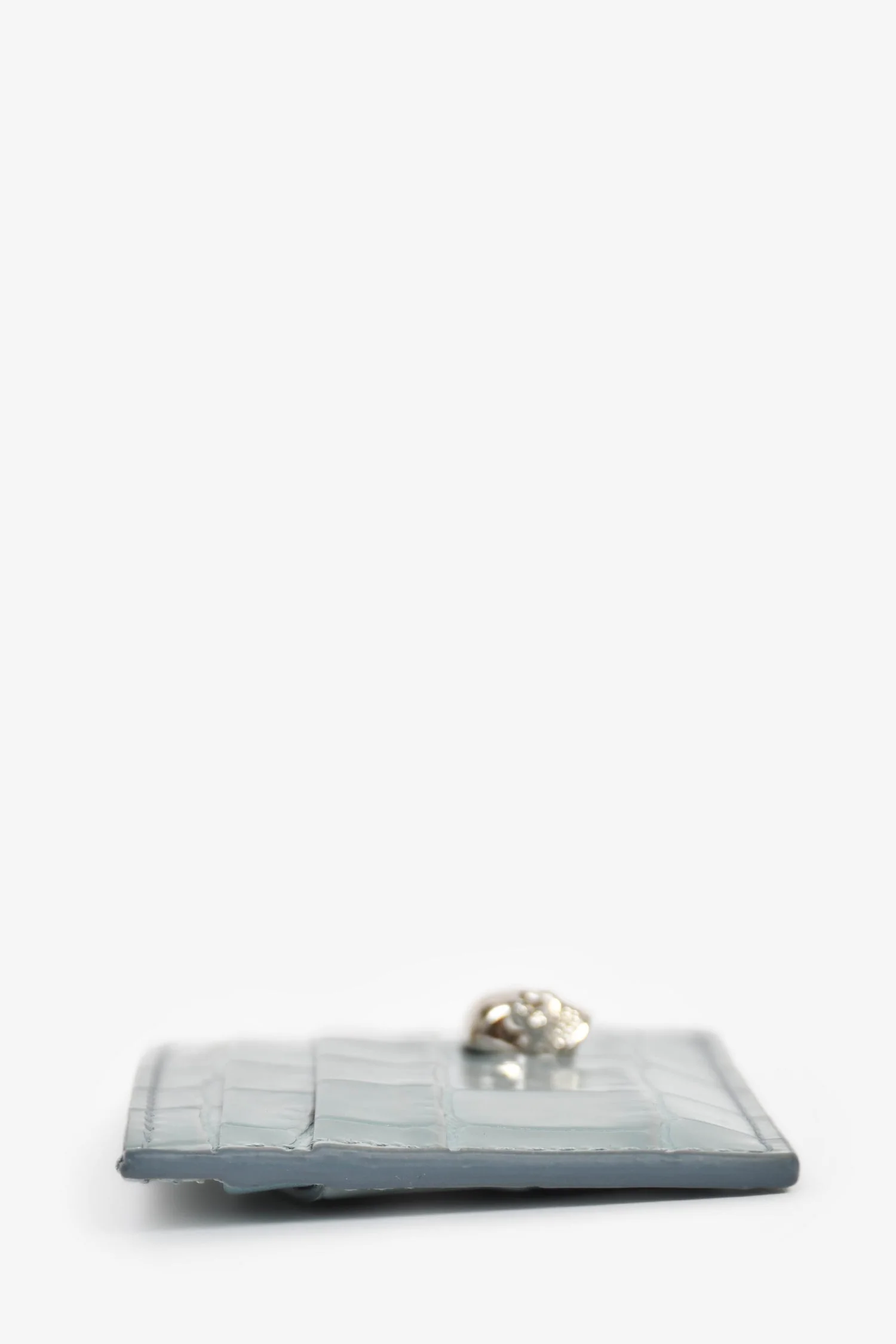 Alexander McQueen Blue Croc Embossed Skull Detail Card Holder - Image 4