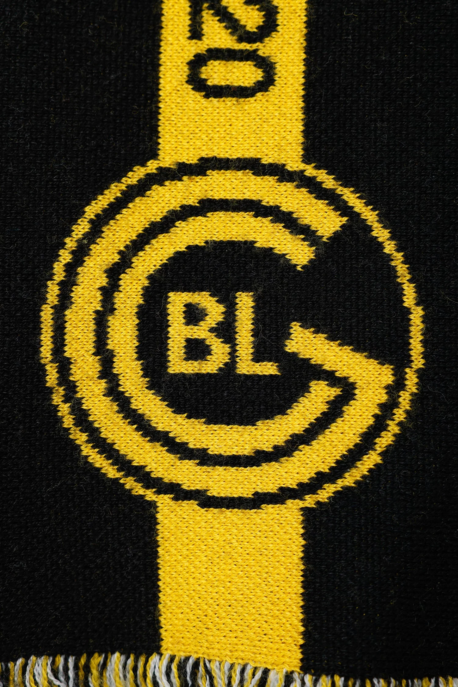Balenciaga 2020 Black & Yellow Wool Logo Scarf - Image 3