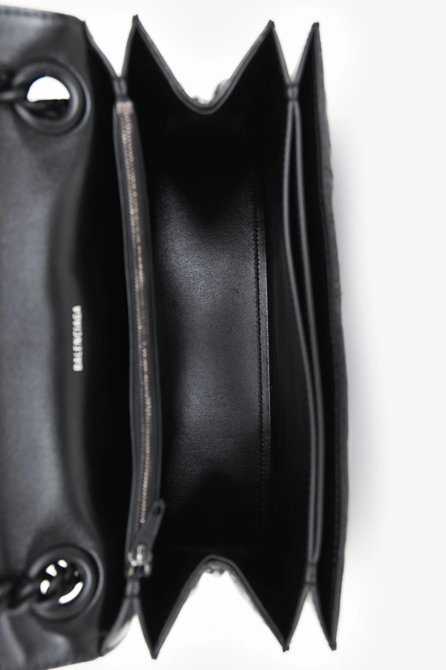 Balenciaga Black Crackled Leather Medium Crush Shoulder Chain Bag - Image 6