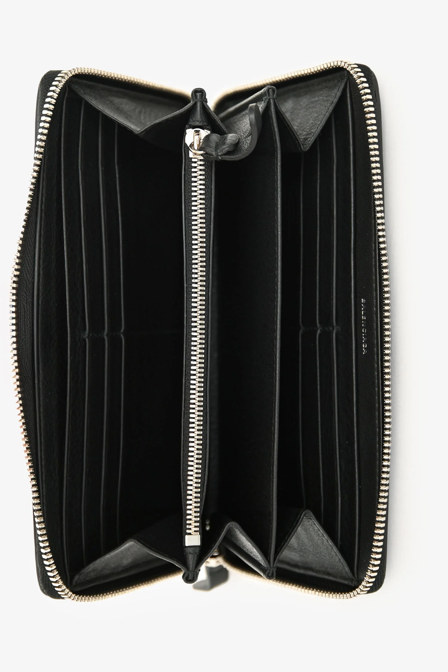 Balenciaga Black/White Logo Leather Zip Around Wallet - Image 6