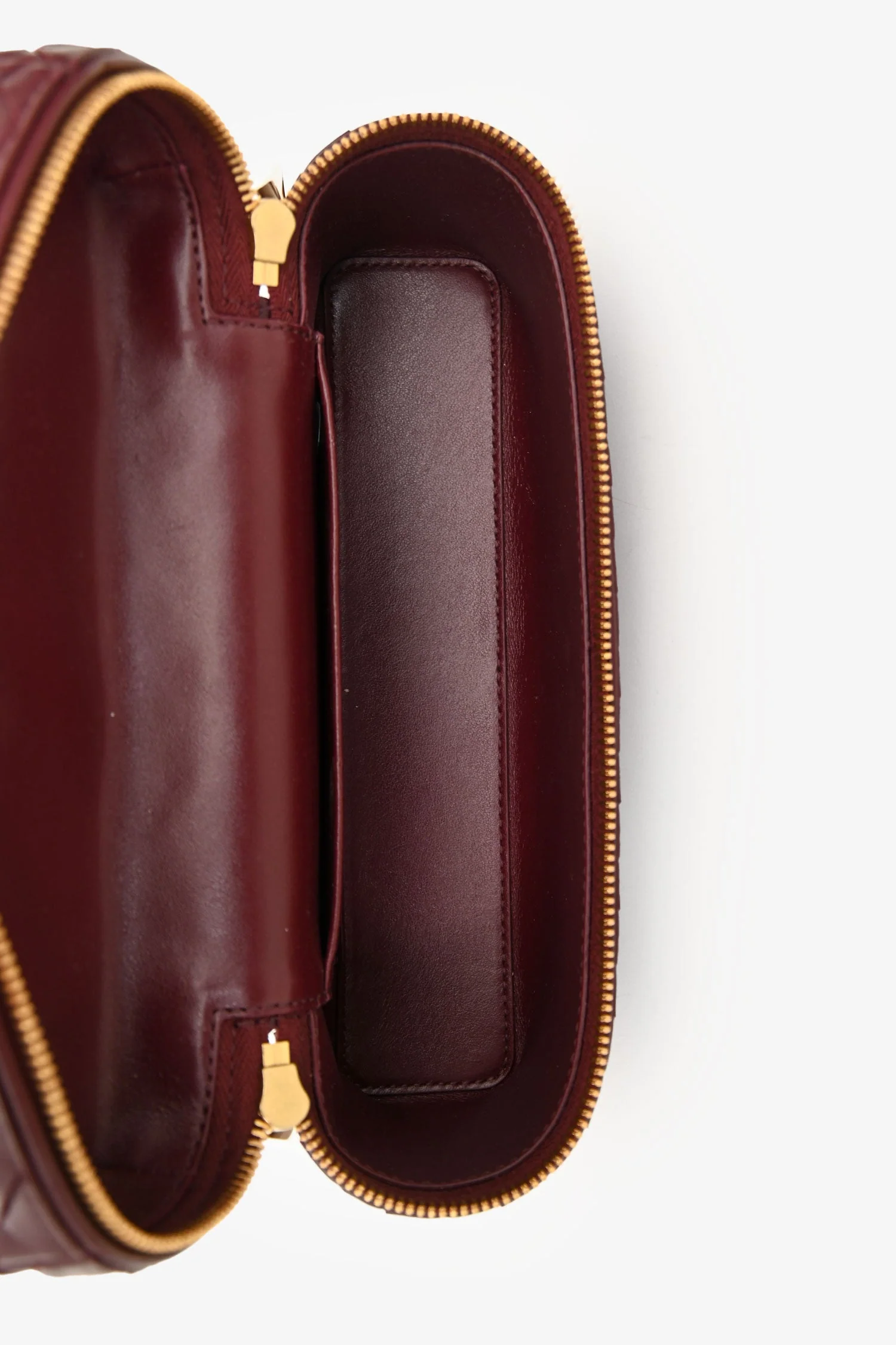 Bottega Veneta Barolo Intrecciato Leather Bang Bang Vanity Case With Detachable Strap - Image 6