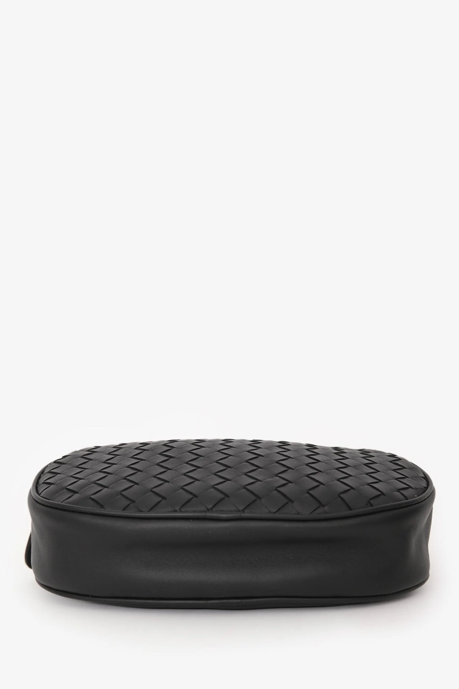 Bottega Veneta Black Leather Intrecciato Belt Bag - Image 5