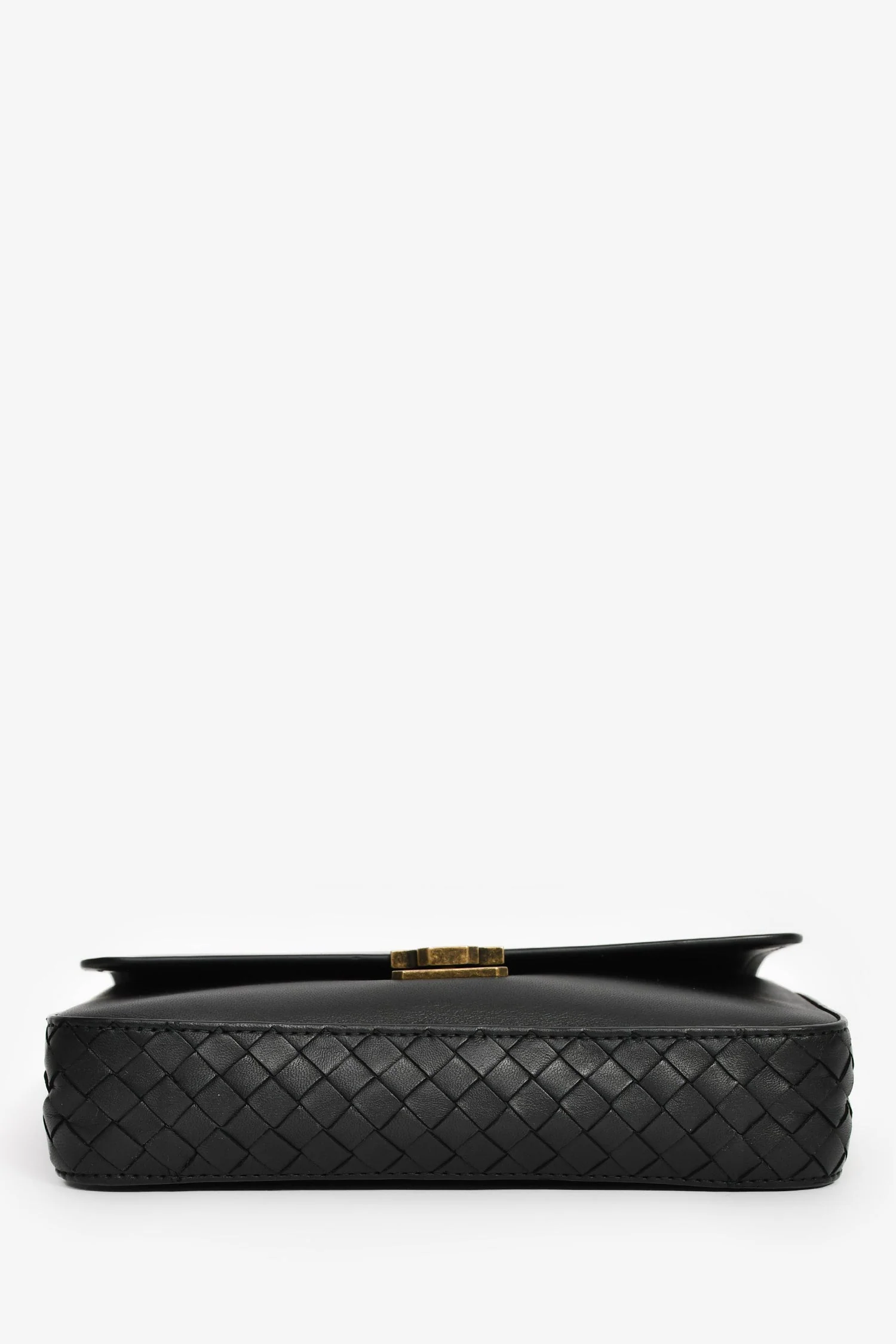 Bottega Veneta Black Leather Intrecciato Detail Wallet On Chain - Image 5