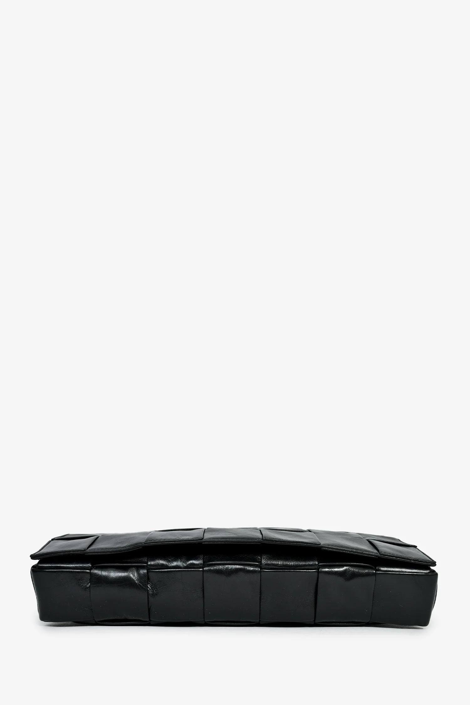 Bottega Veneta Black Leather Intrecciato 'The Stretch Cassette' Belt Bag With Zip Pouch - Image 5