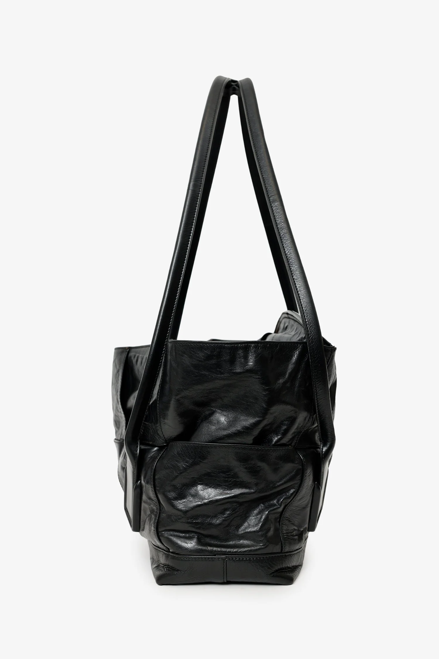 Bottega Veneta Black Maxi Intrecciato Leather Large Arco Slouch Bag - Image 4