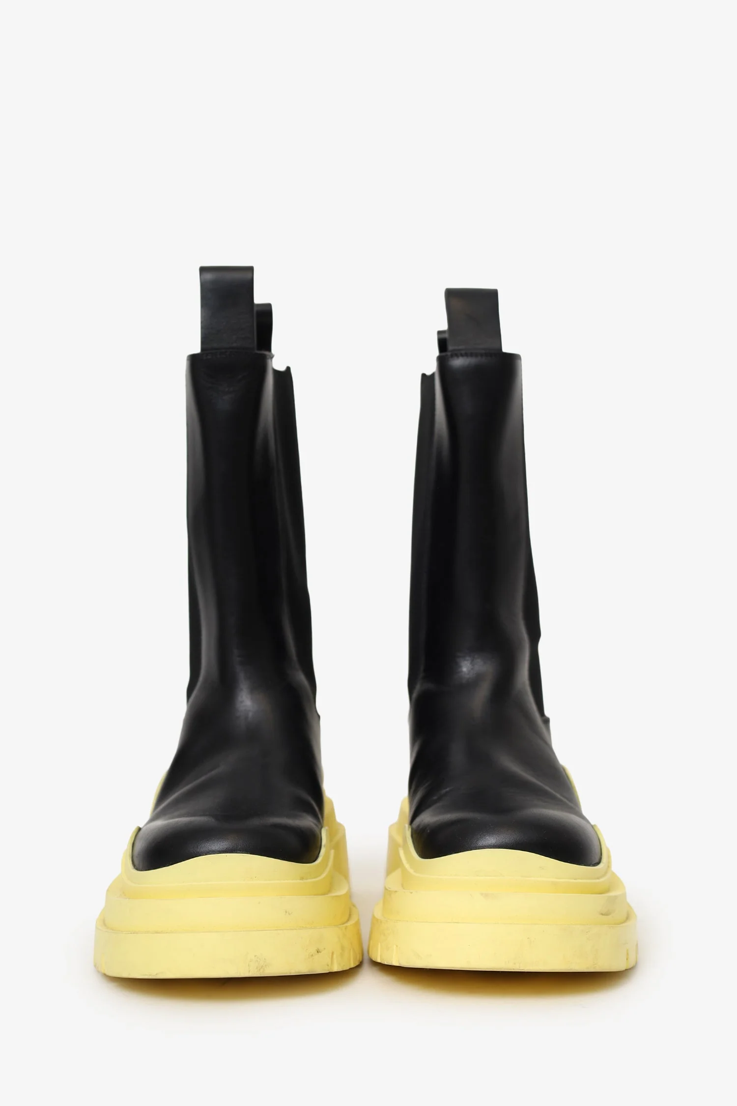Bottega Veneta Black/Yellow Tire Chelsea Boots Size 35 - Image 3