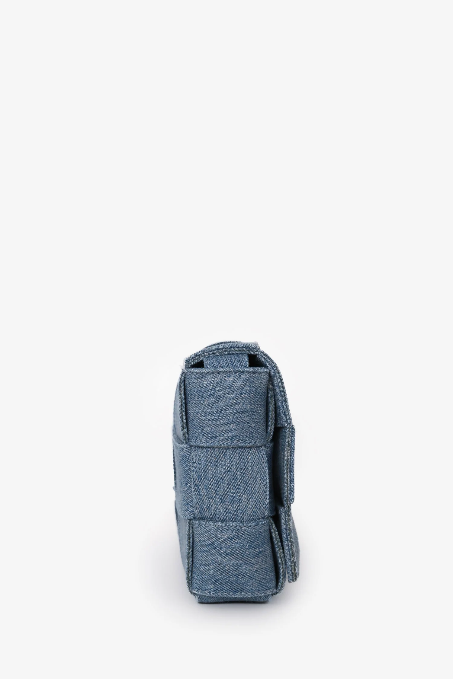 Bottega Veneta Blue Denim Intrecciato Cassette Crossbody Bag - Image 3