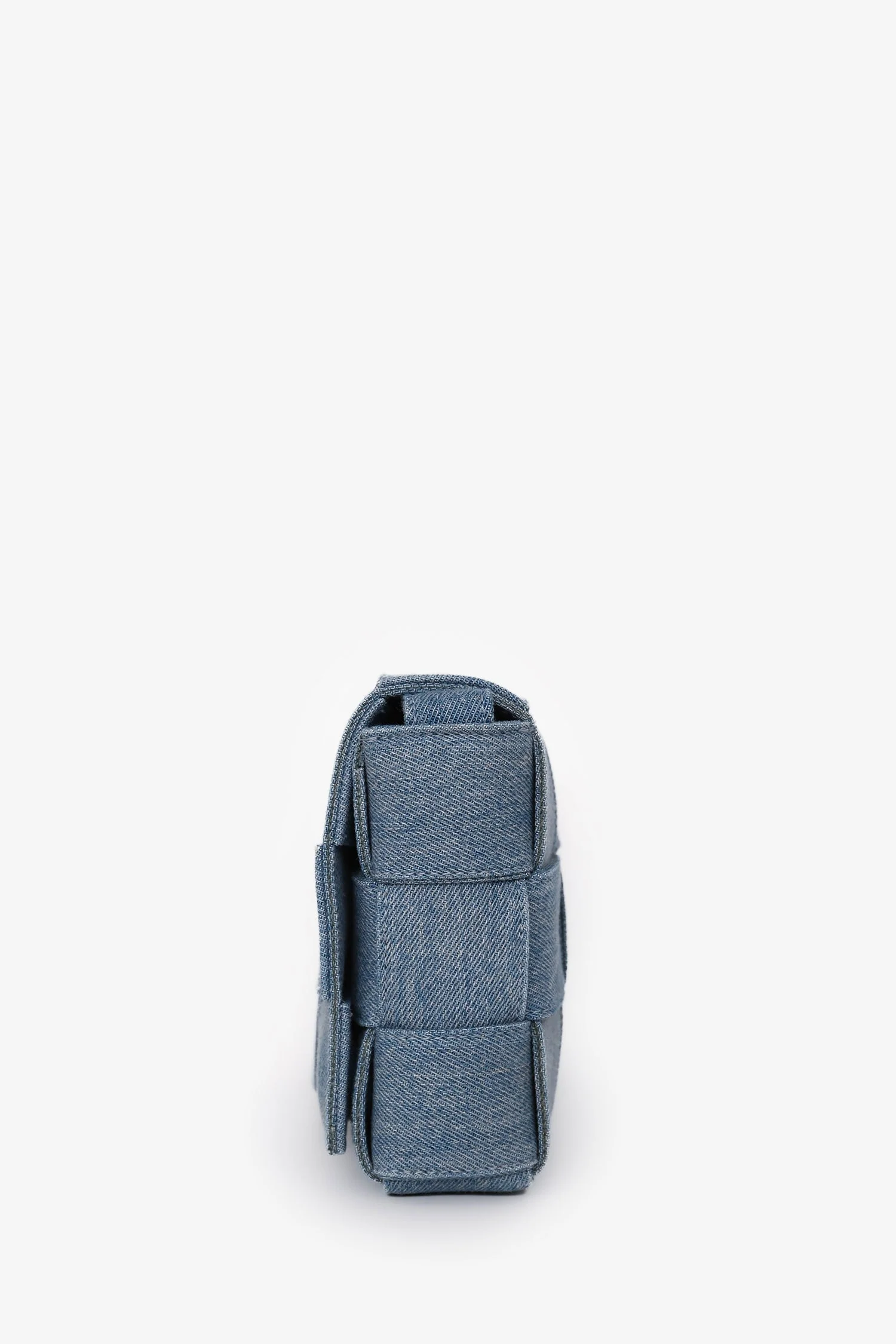 Bottega Veneta Blue Denim Intrecciato Cassette Crossbody Bag - Image 4