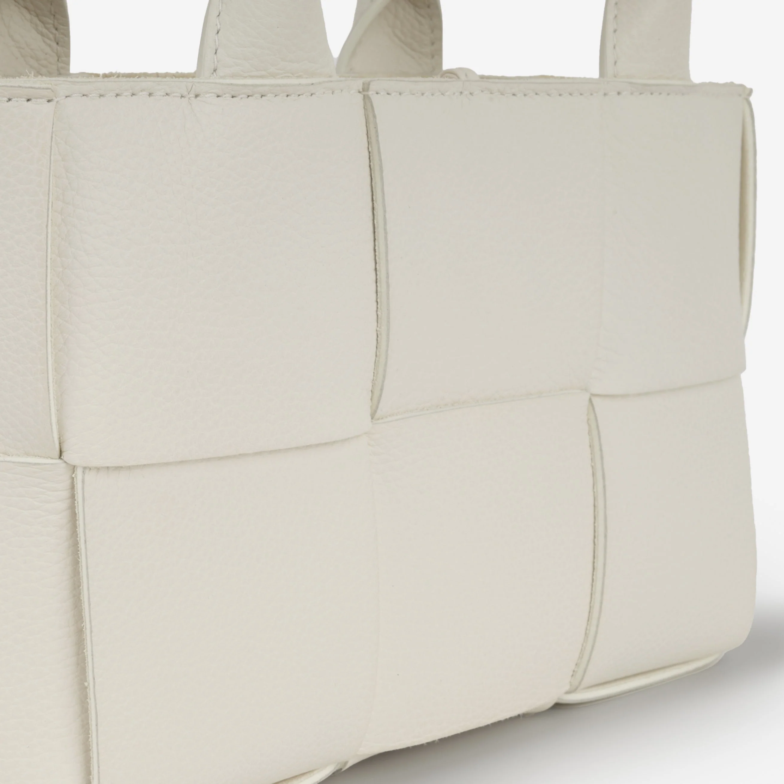 Bottega Veneta Candy Arco Tote - White Intrecciato | Gold Hardware - Image 6