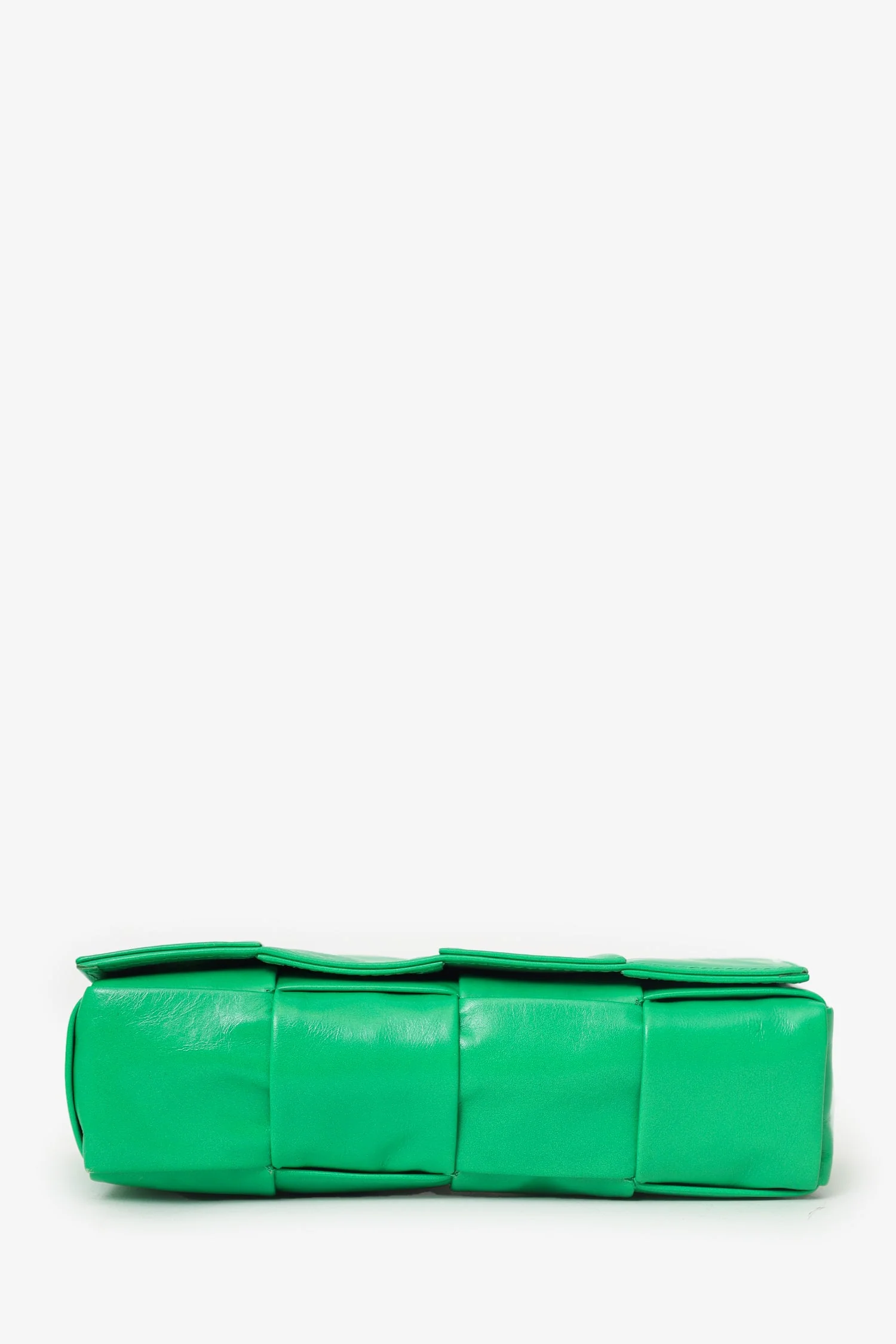 Bottega Veneta Green Leather Cassette Bag - Image 6