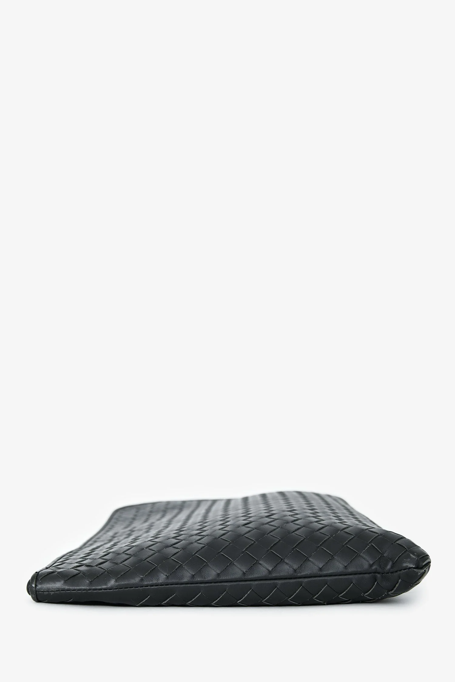 Bottega Veneta Grey Intrecciato Leather Laptop Case - Image 4