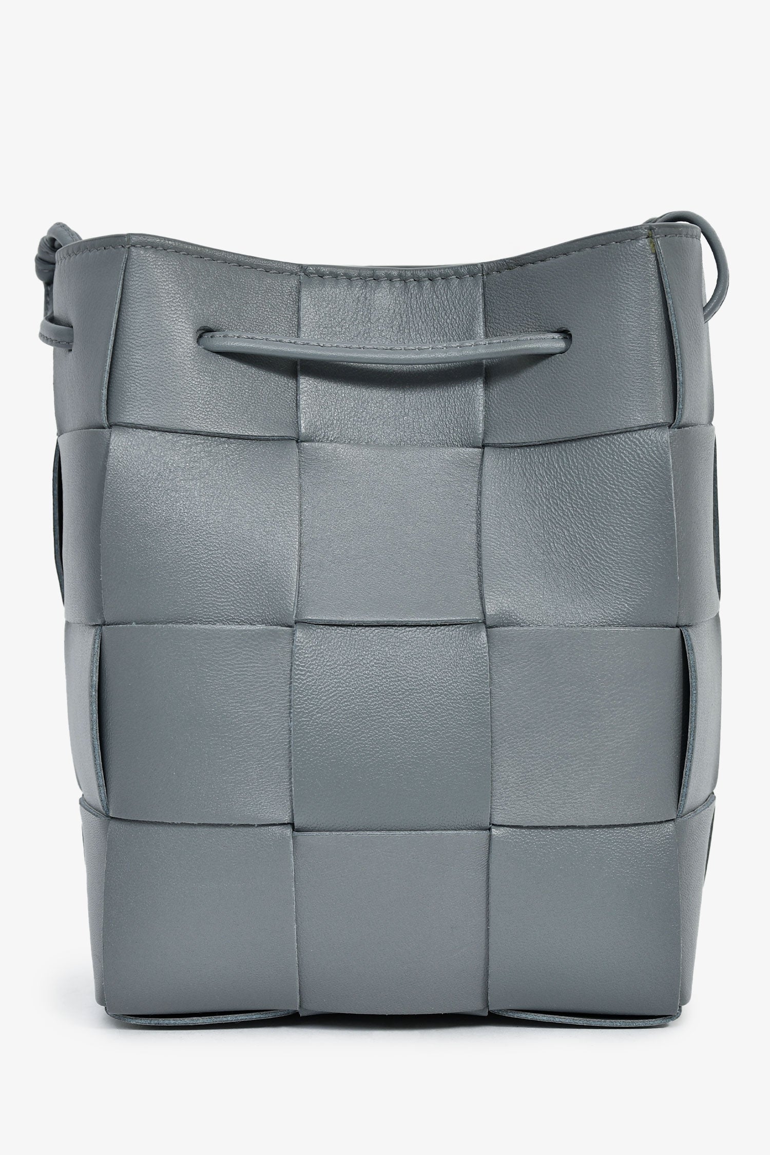 Bottega Veneta Grey Lambskin Cassette Mini Bucket Bag - Image 2