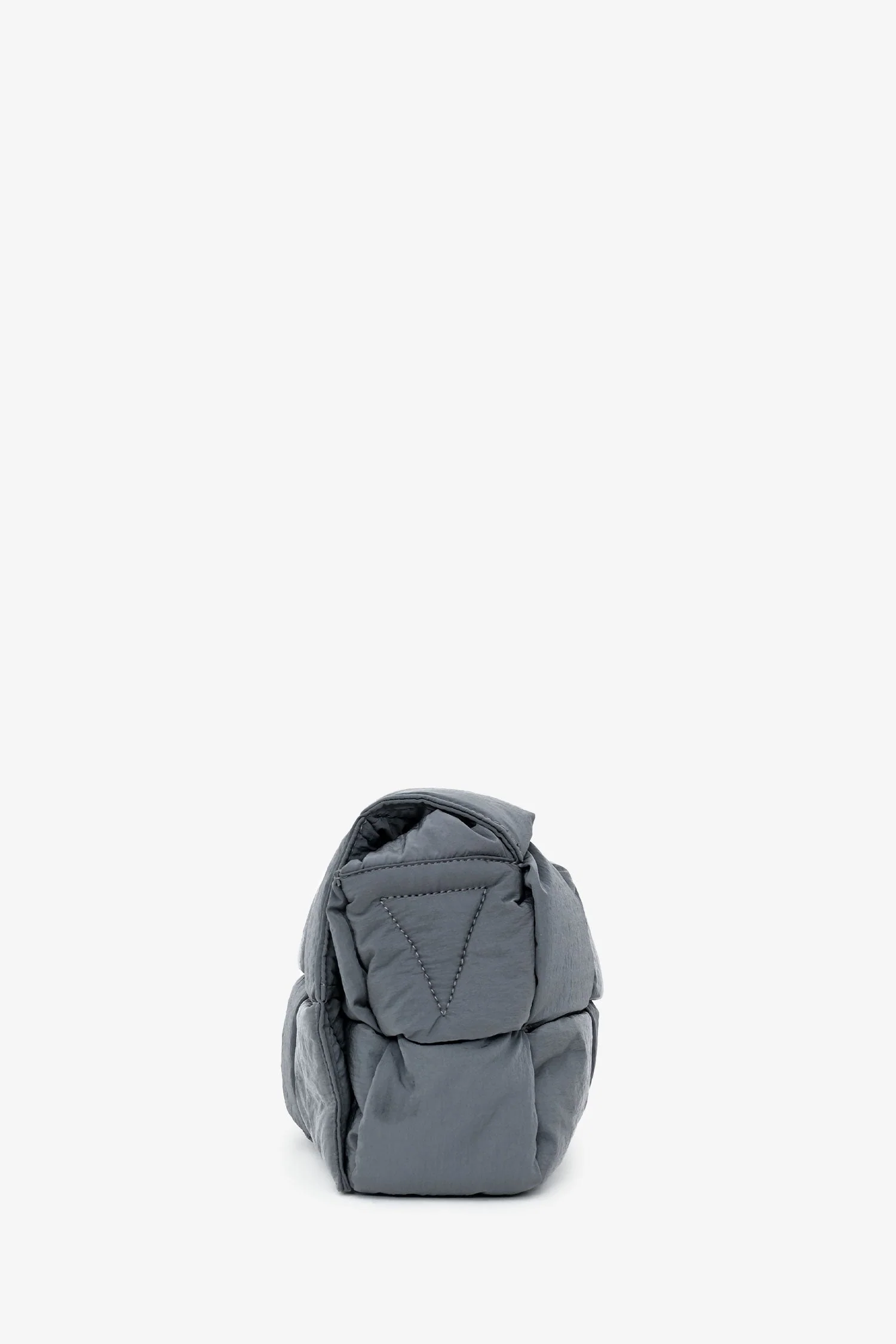 Bottega Veneta Grey Padded Intreccio-Woven Nylon Crossbody Bag - Image 4
