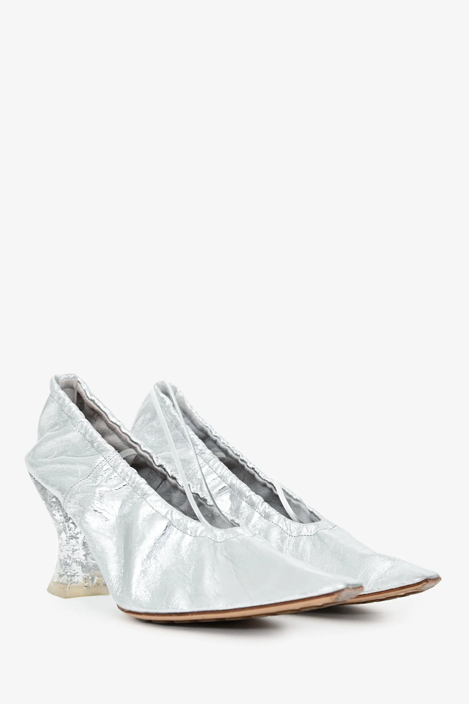 Bottega Veneta Silver Crinkled Leather Clear 'Almond' Pointed Heel Size 38.5 - Image 2
