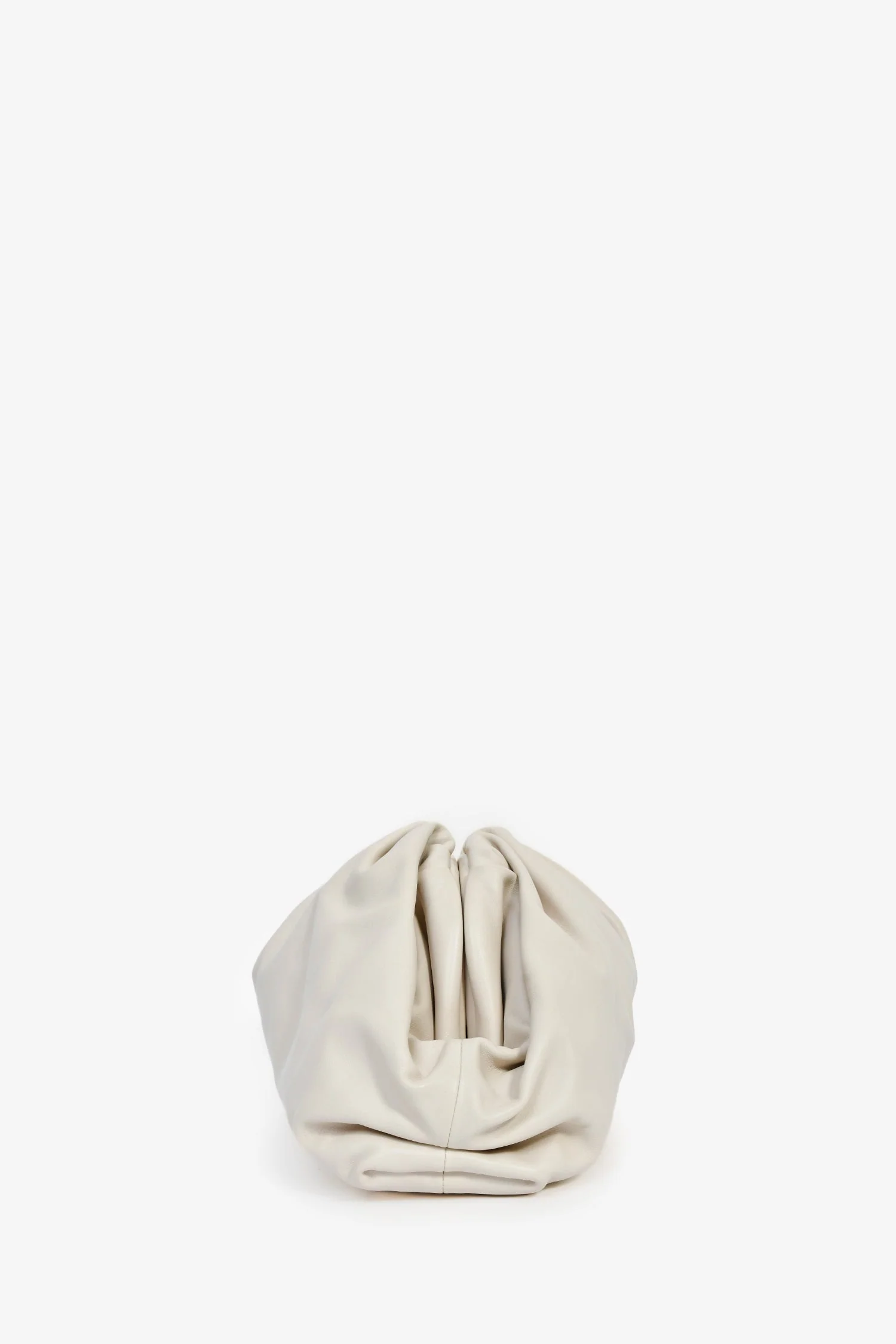 Bottega Veneta White Ecru Leather Large Classic Pouch - Image 4