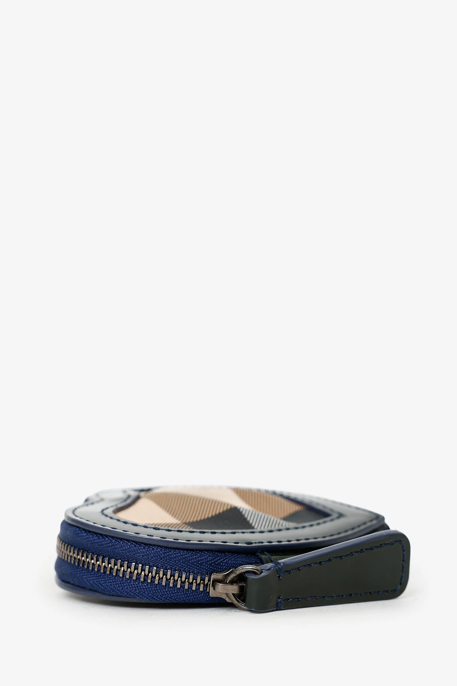 Burberry Black/Beige Patent/Canvas Nova Check Heart Coin Pouch - Image 4