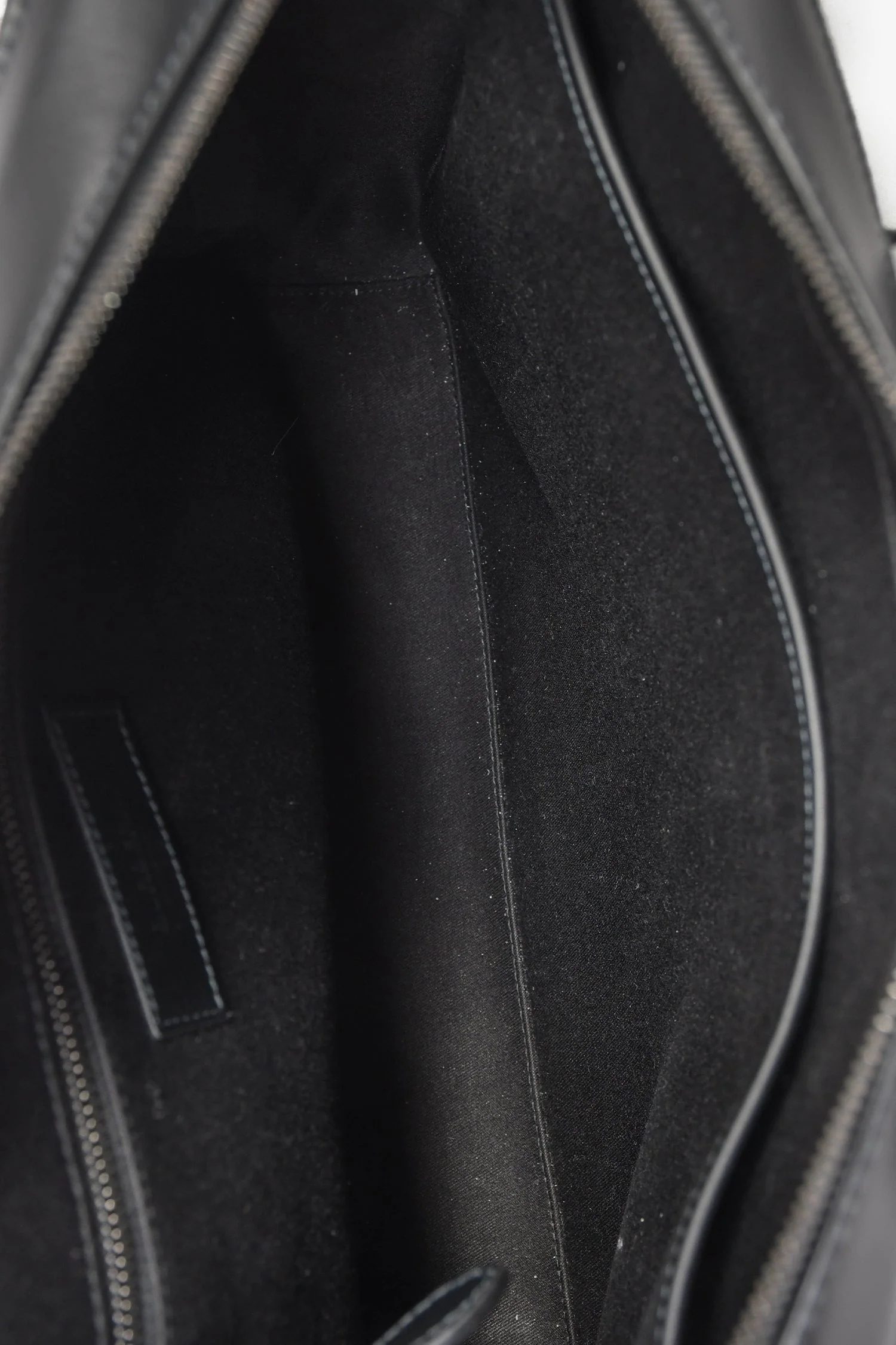 Burberry Black Leather 'Ainsworth' Briefcase with Strap - Image 7