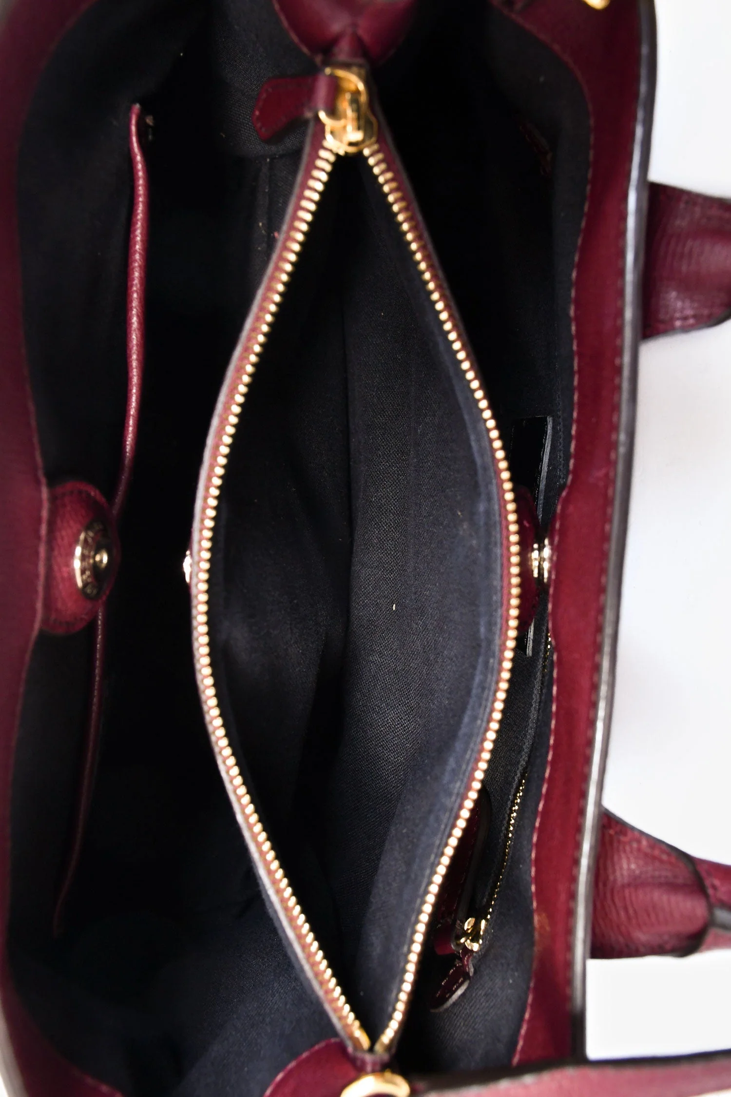 Burberry Burgundy Leather Banner Shoulder Bag - Image 6
