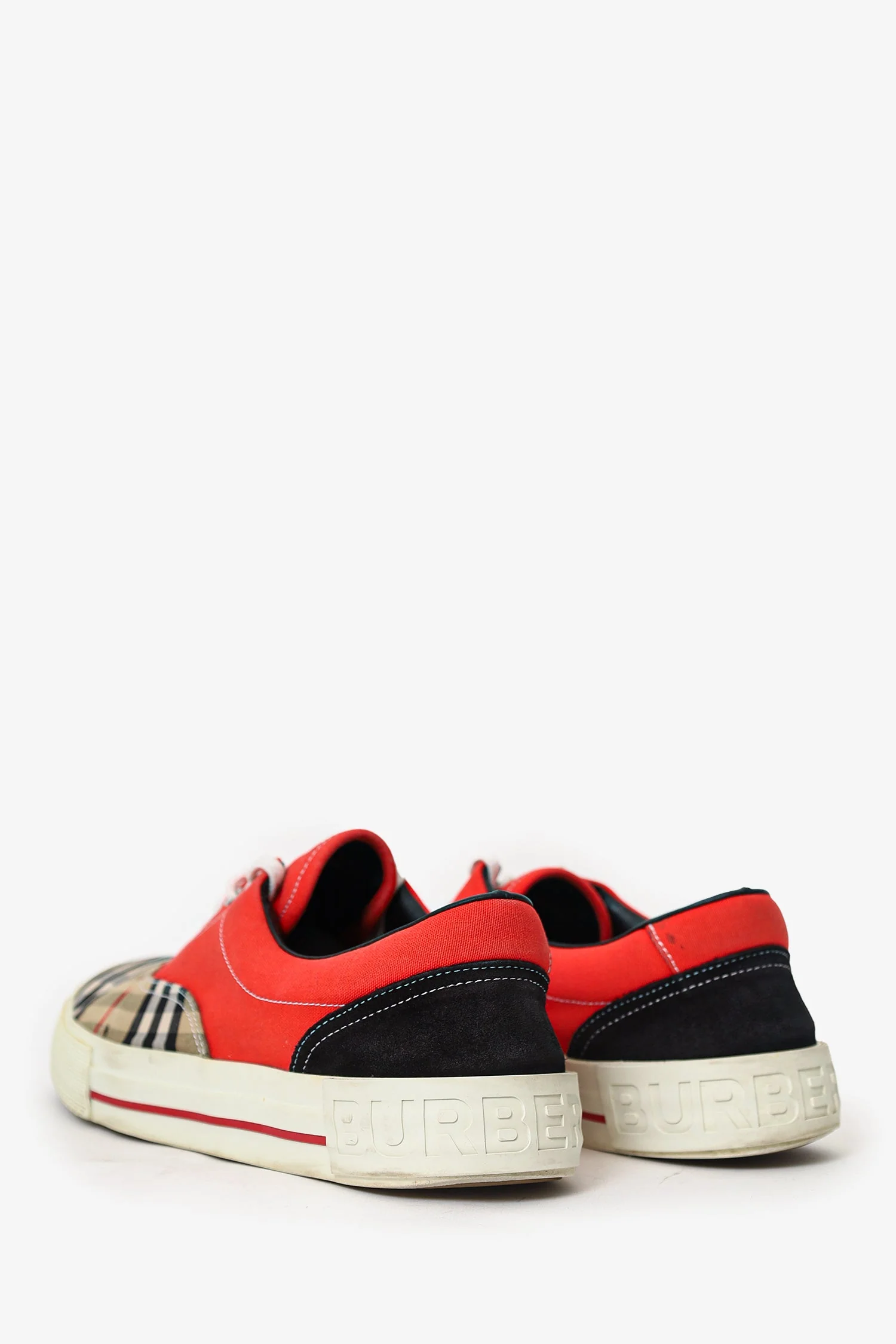 Burberry Red/Nova Check 'Skate' Low Top Shoes Size 45 - Image 4