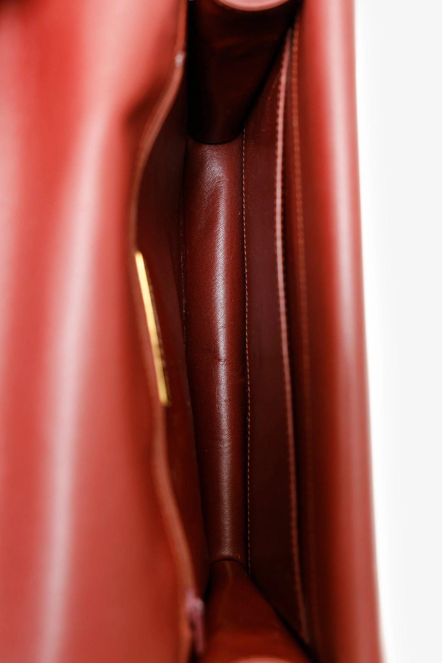 Cartier Vintage Burgundy Leather Envolope Must de Cartier Shoulder Bag - Image 7
