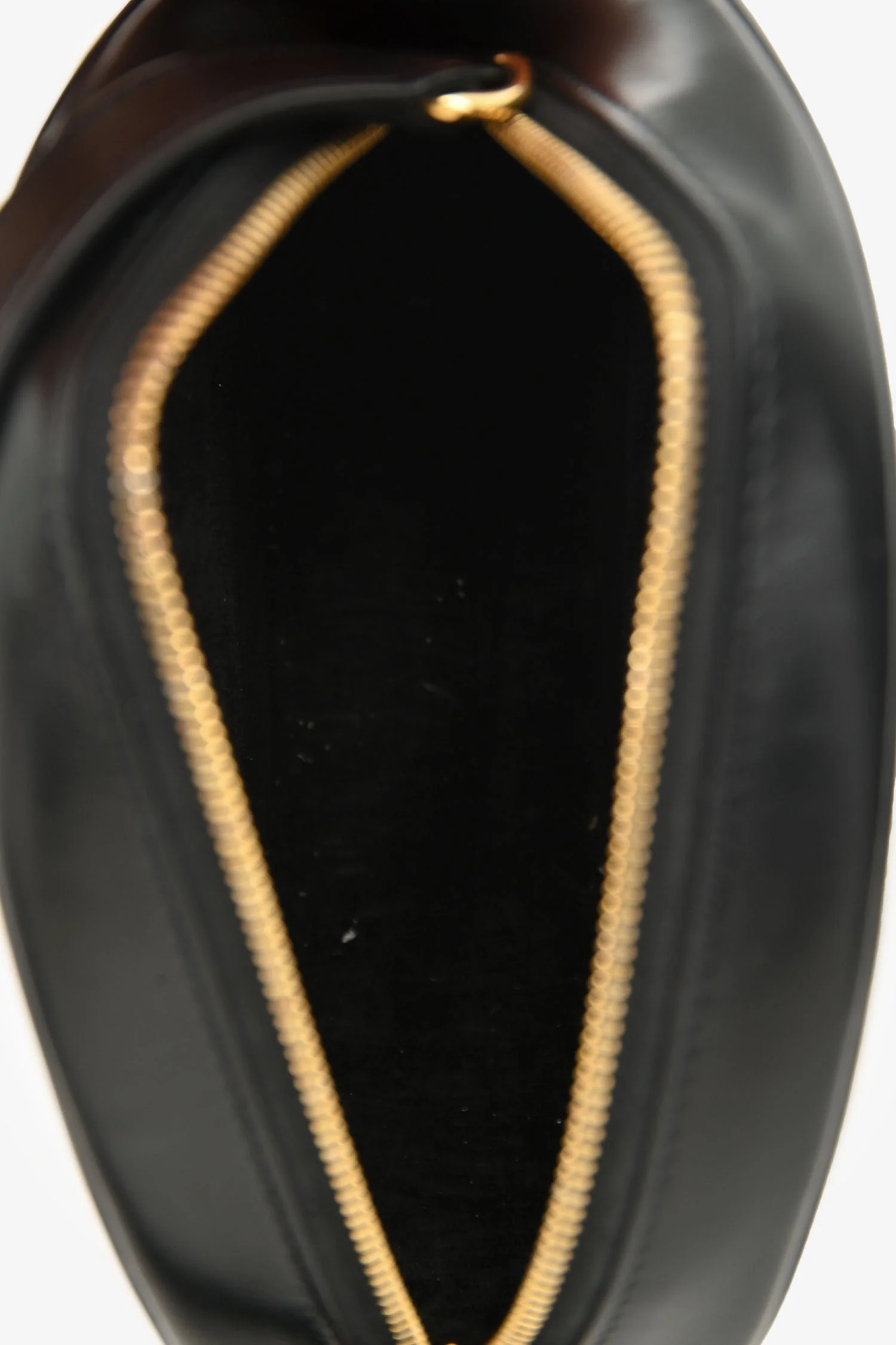 Celine Black Leather Cuir Triomphe Oval Crossbody Bag - Image 6