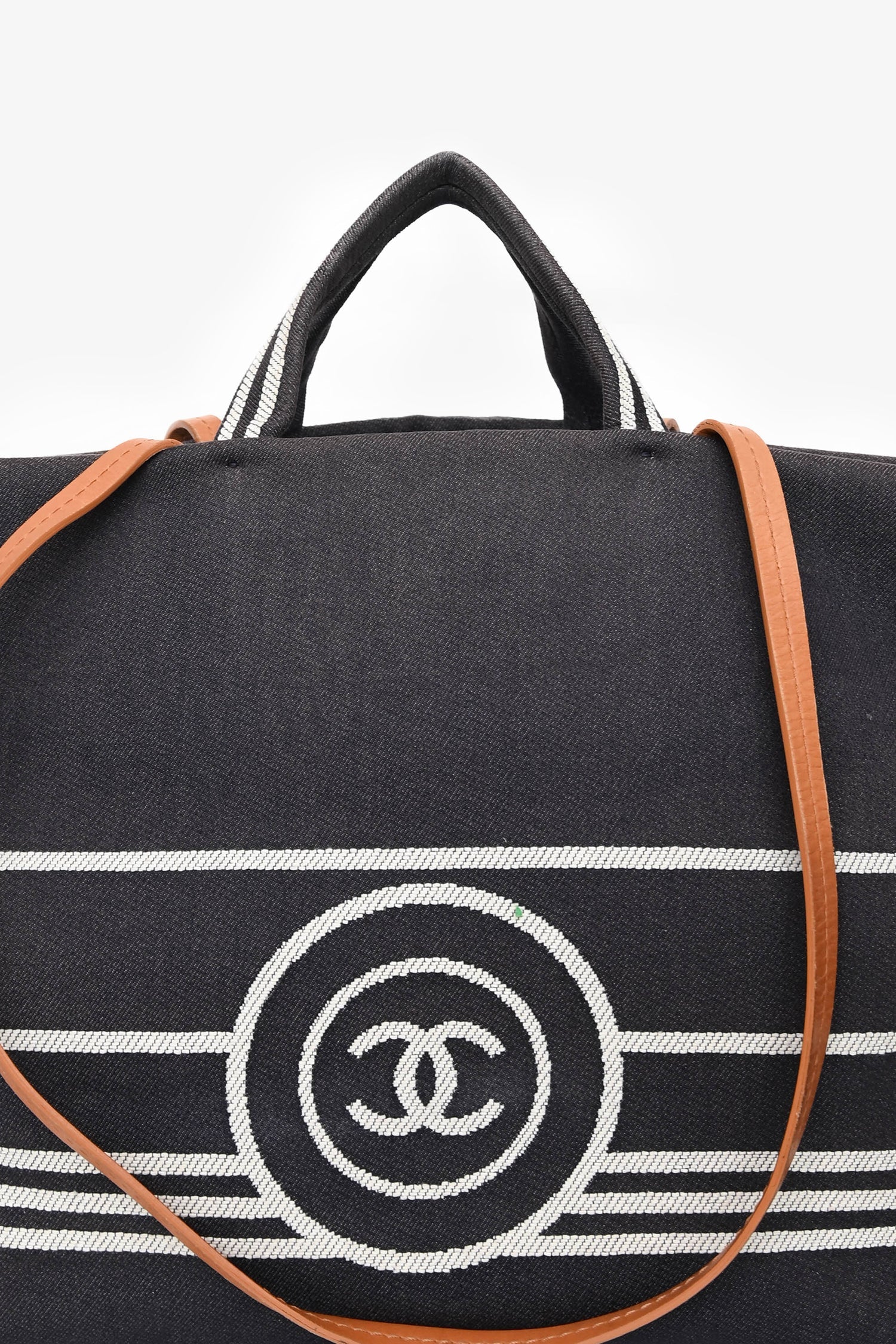 Chanel 2014 Blue/White Striped Denim CC 2 Way Shopper Tote Bag - Image 6