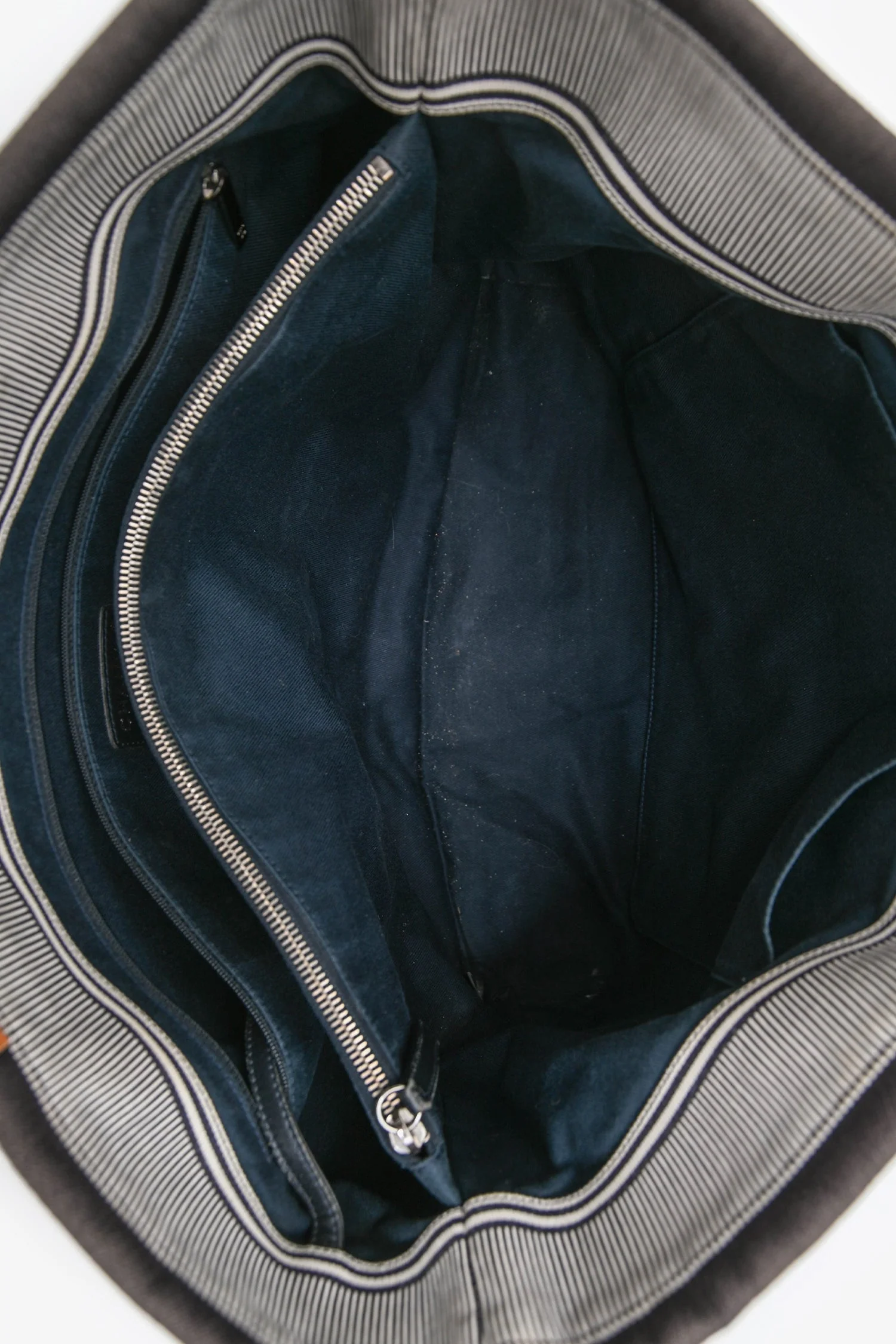 Chanel 2014 Blue/White Striped Denim CC 2 Way Shopper Tote Bag - Image 7