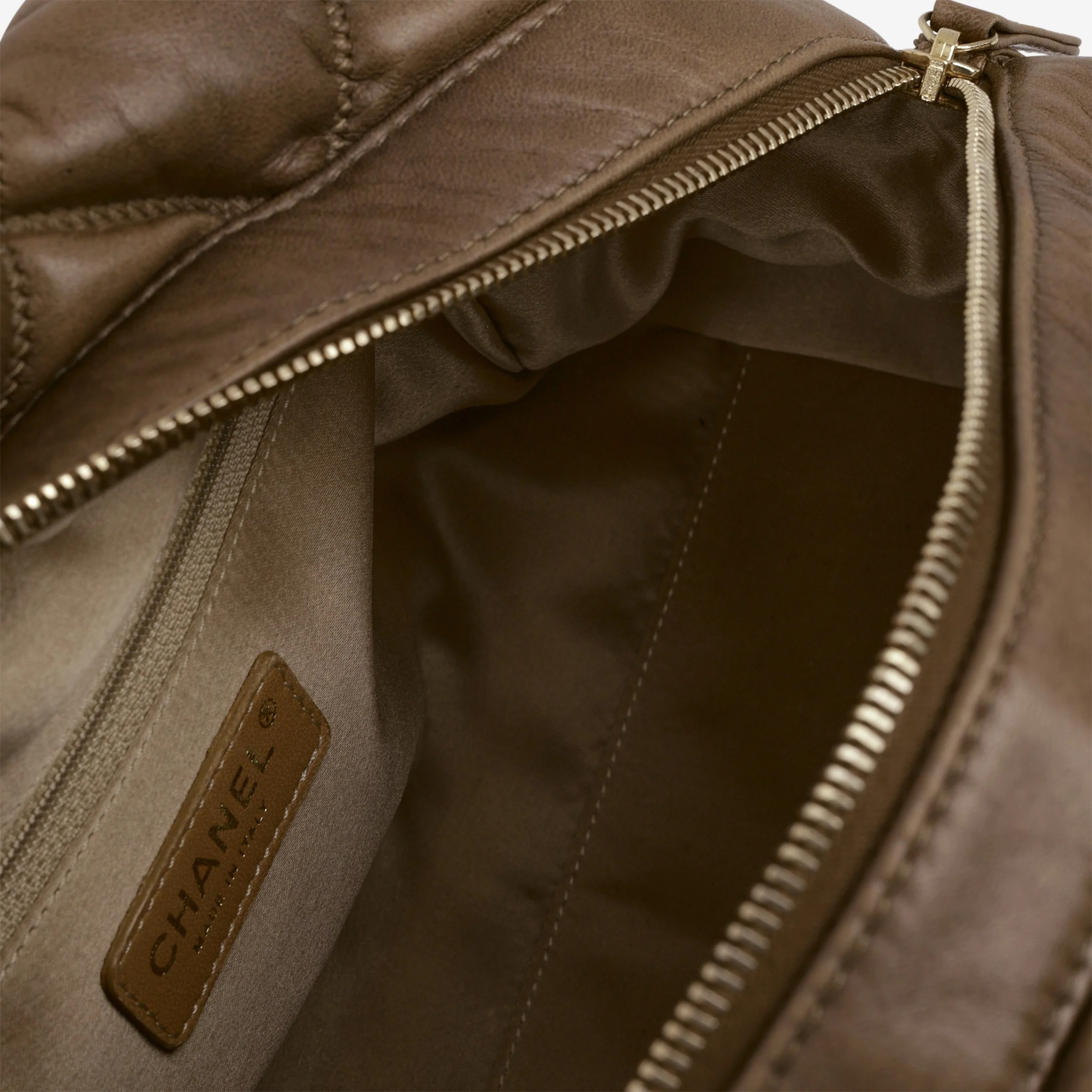 Chanel Bubble Shoulder Bag - Taupe Lambskin | Gold Hardware - Image 8