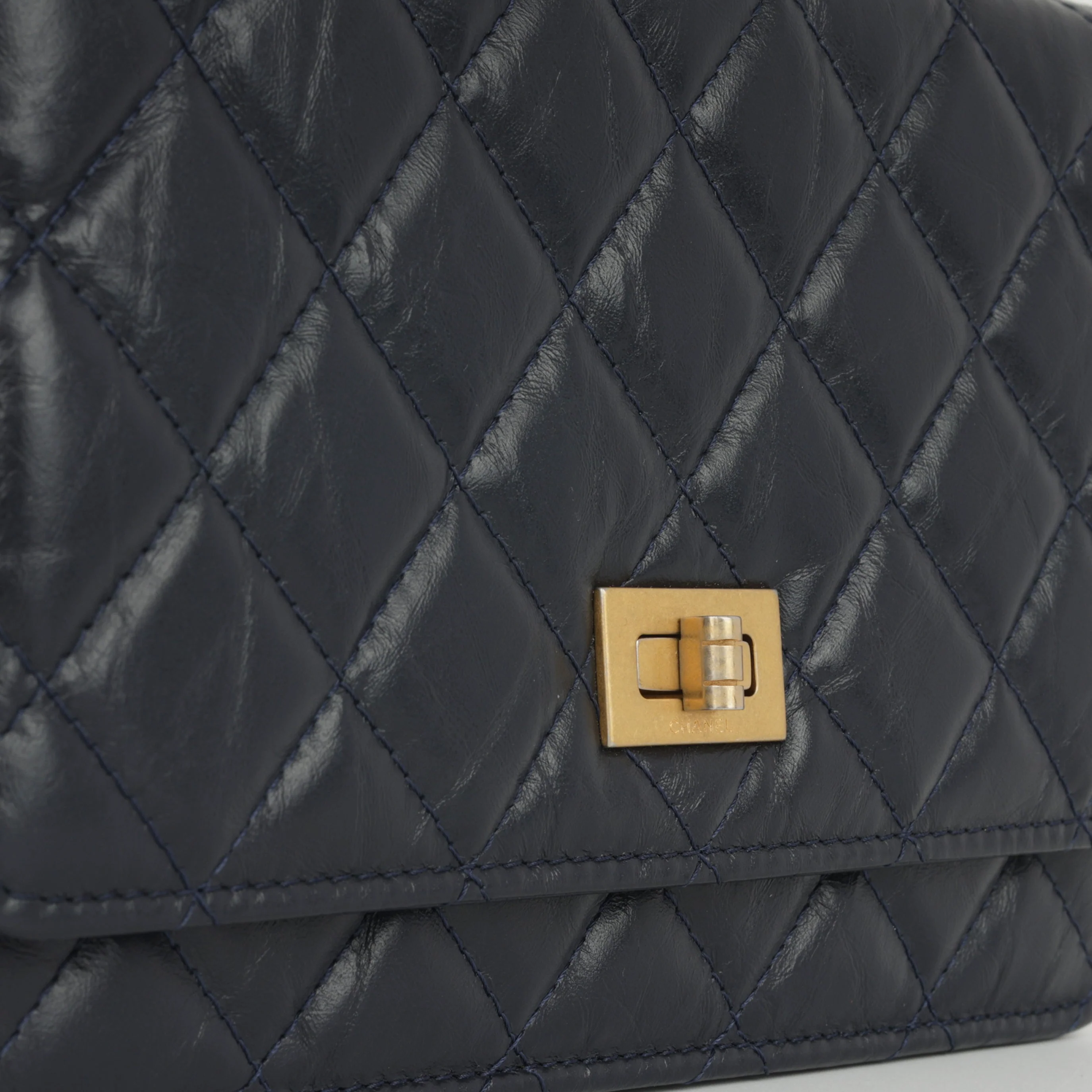 Chanel 2.55 Re-issue Wallet on Chain - Navy Calfskin | Gold Hardware - Image 7