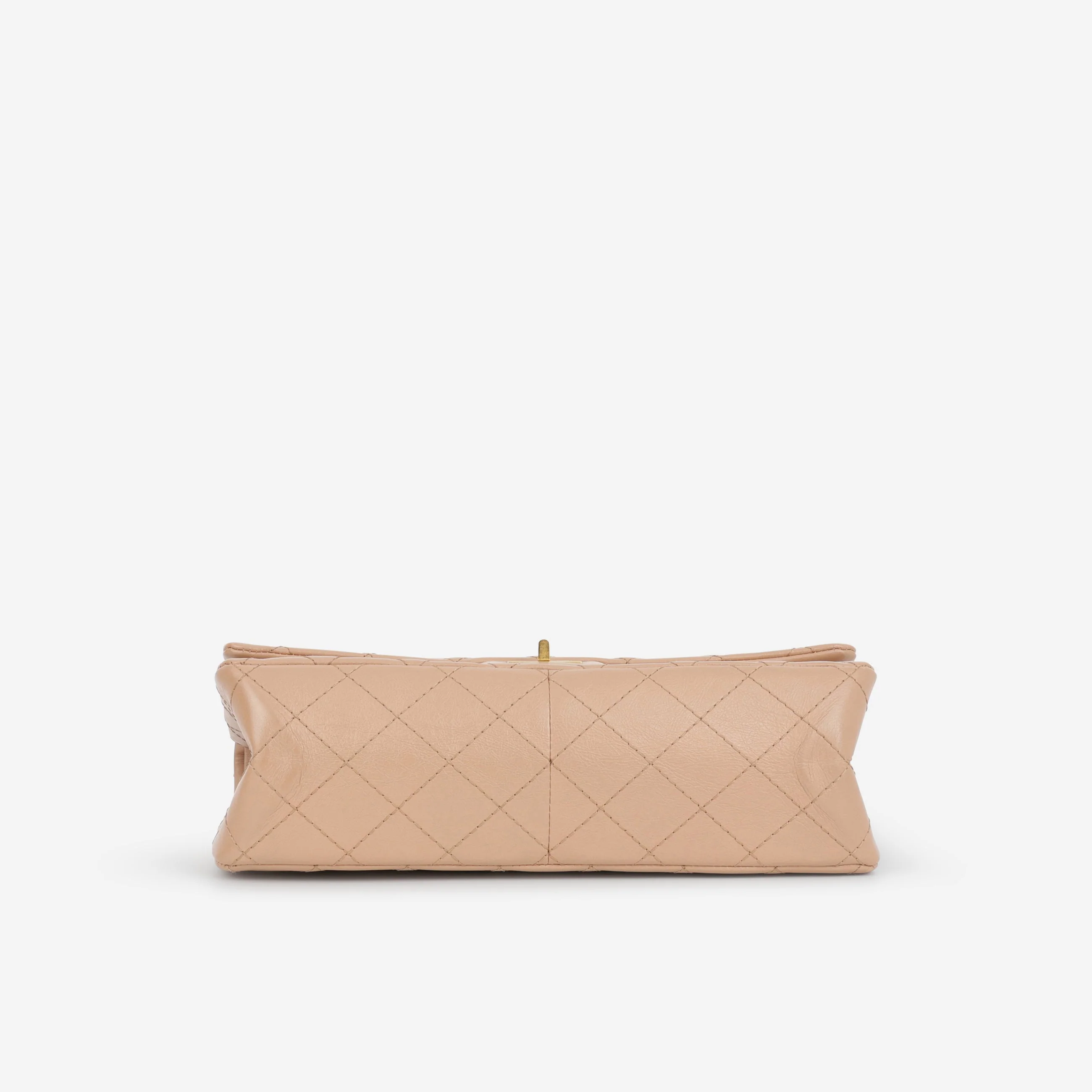 Chanel 2.55 Reissue 226 - Beige Crumpled Calfskin | Gold Hardware - Image 4
