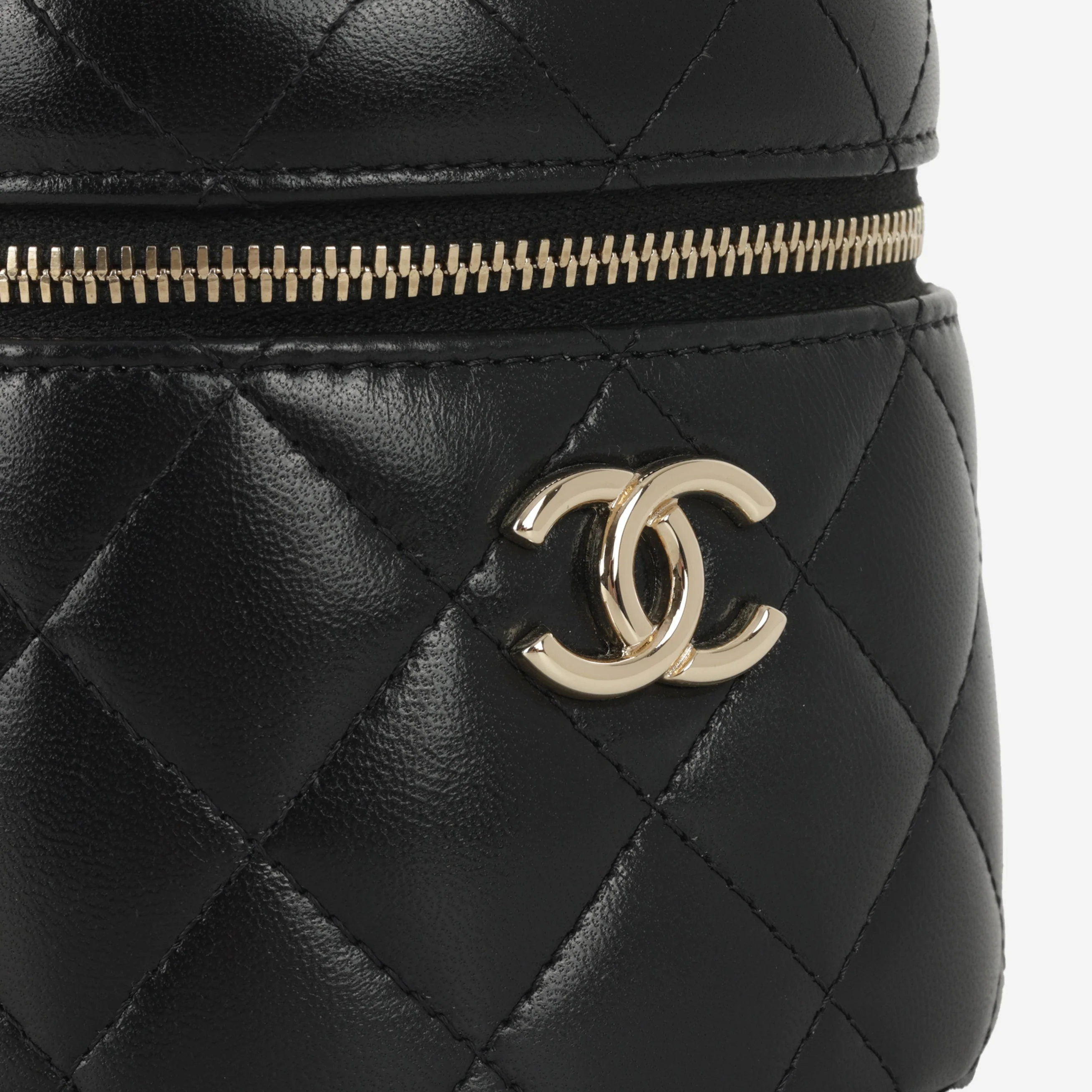 Chanel 22s Mini Top Handle Vanity - Black Lambskin | Champagne Gold Hardware - Image 4