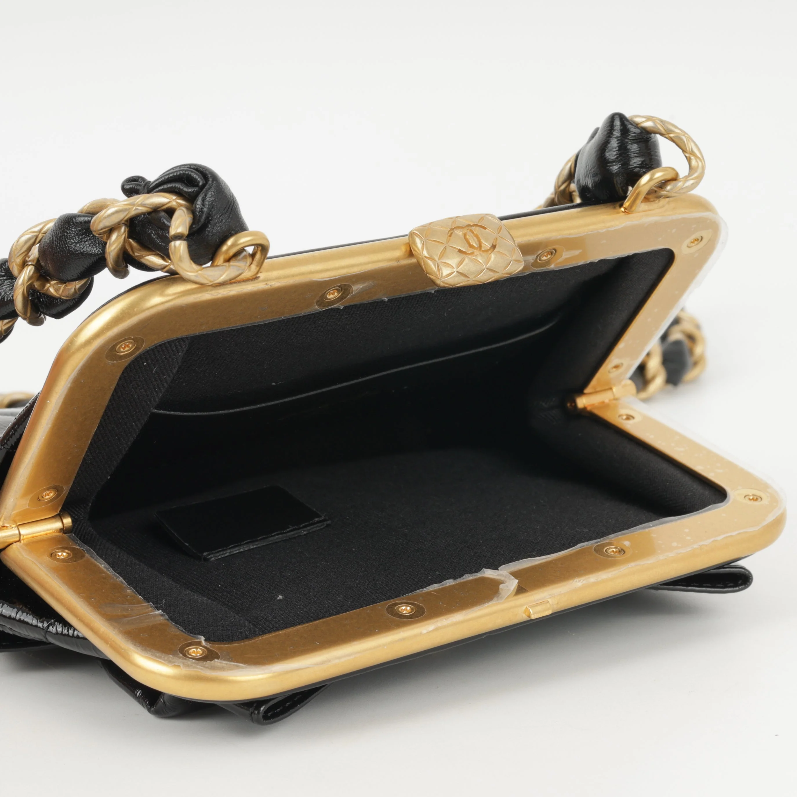 Chanel 24A Bowknot Clutch on Chain- Black Shiny Crumpled Calfskin | Aged Gold Hardware - Image 6