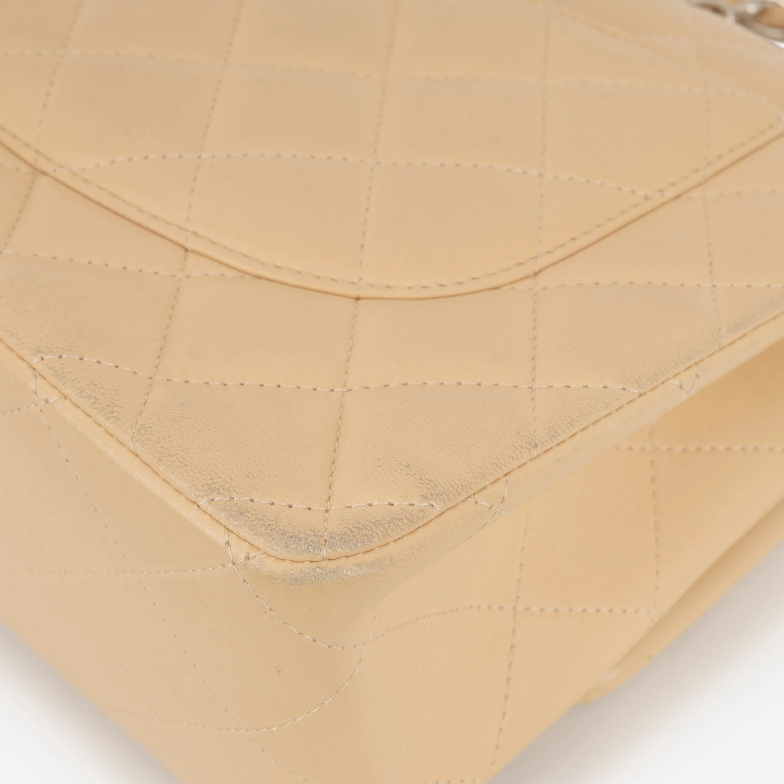 Chanel Classic Jumbo Double Flap - Beige Lambskin | Silver Hardware - Image 6