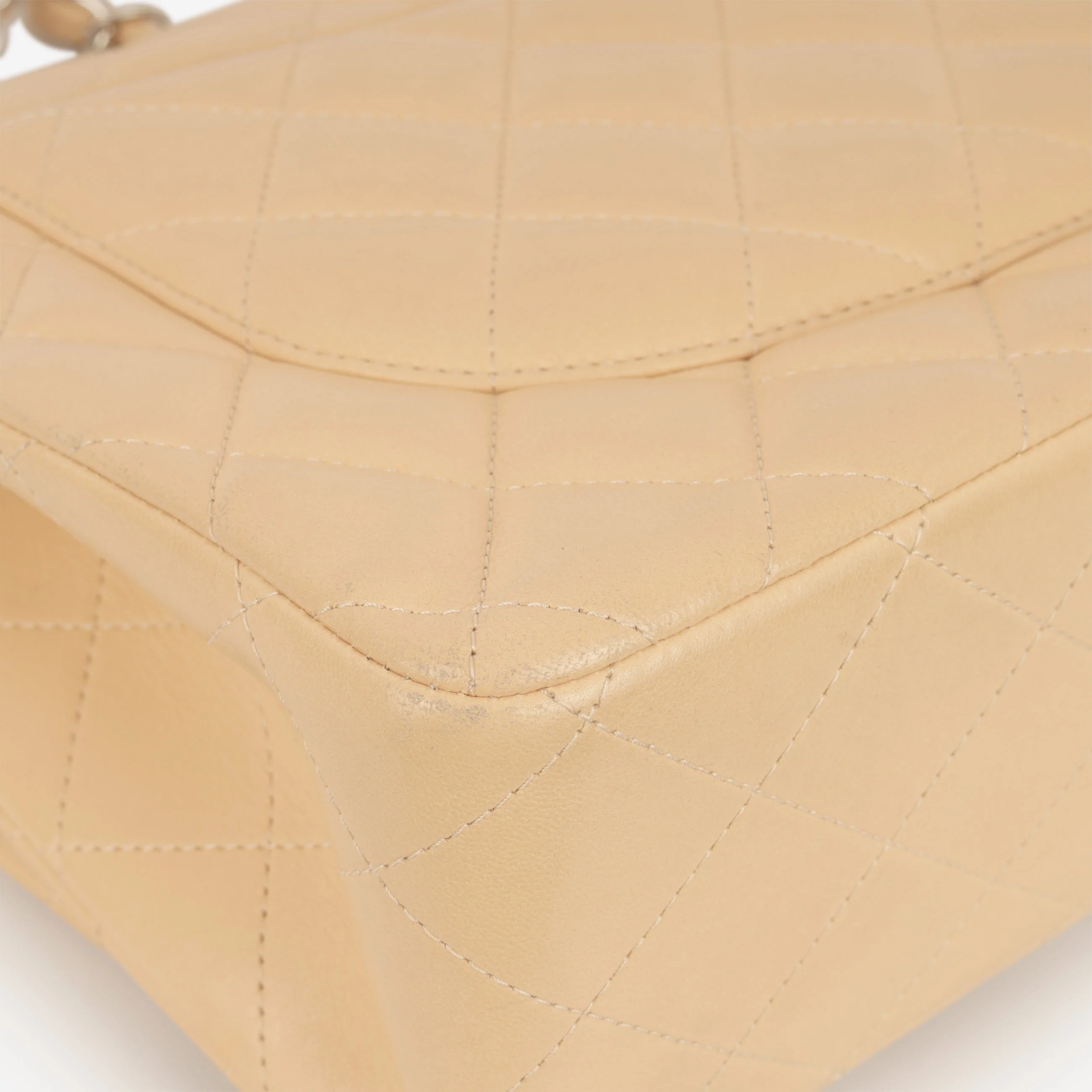 Chanel Classic Jumbo Double Flap - Beige Lambskin | Silver Hardware - Image 7