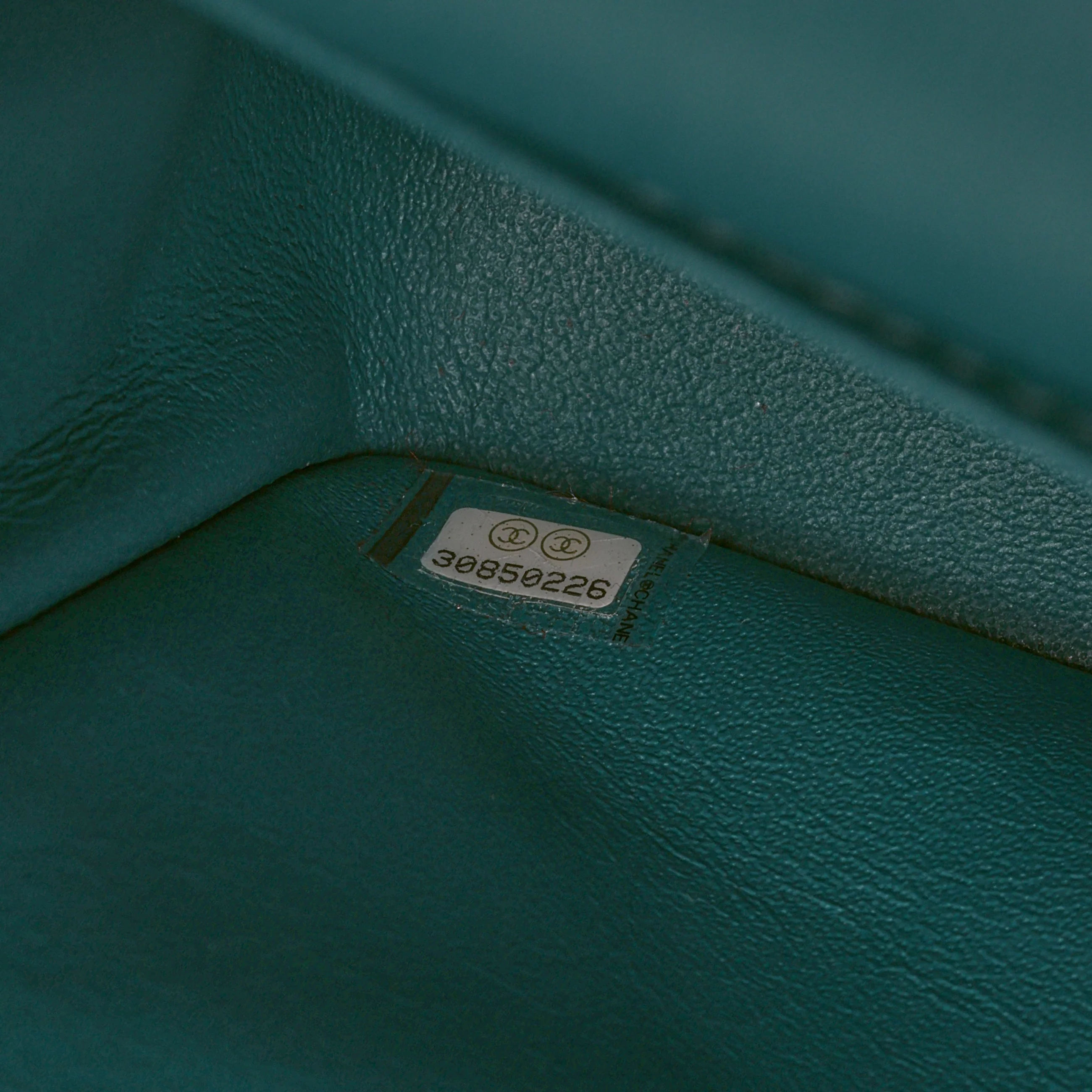 Chanel Classic Jumbo Double Flap - Teal Caviar | Champagne Gold Hardware - Image 6