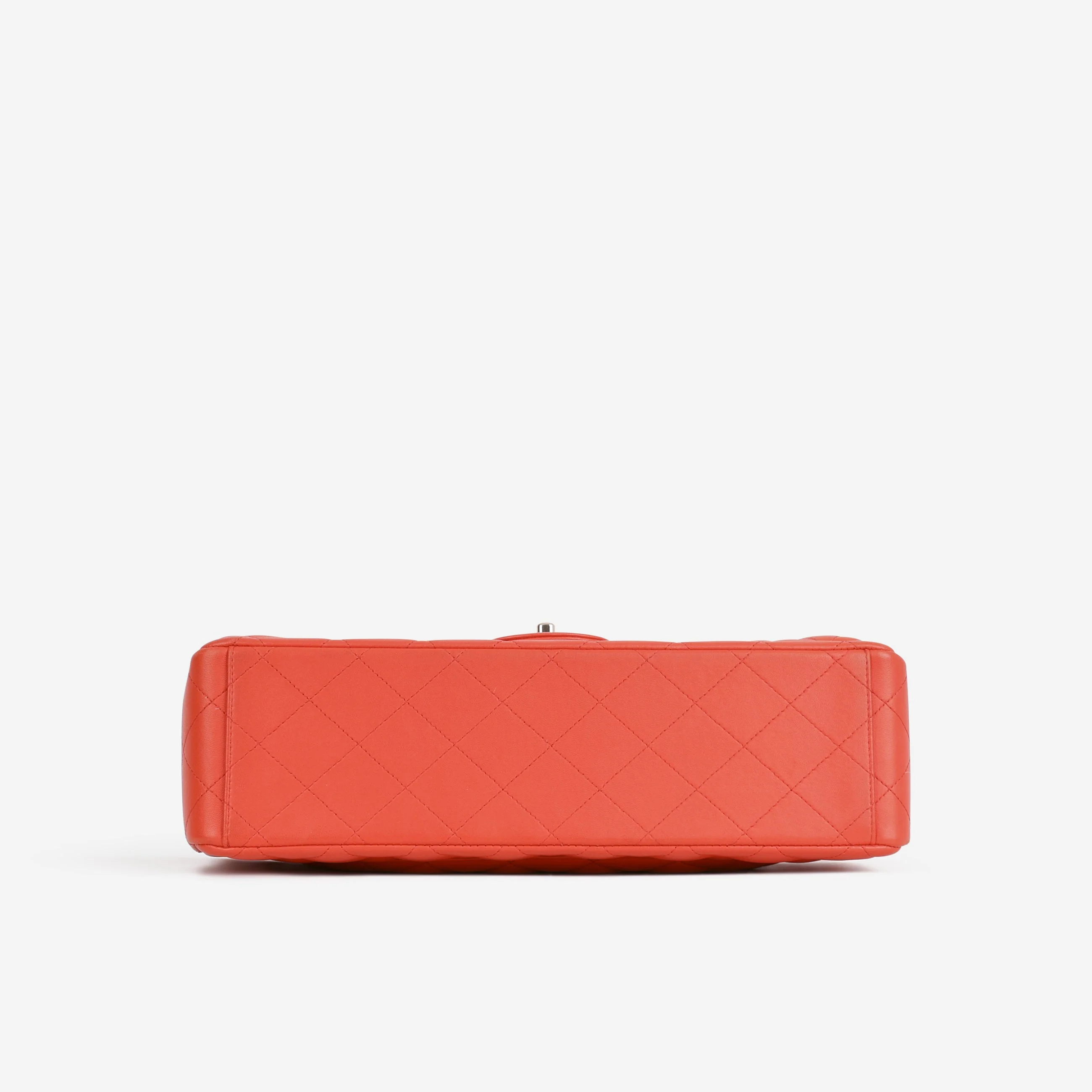 Chanel Classic Maxi Double Flap - Coral Lambskin | Champagne Gold Hardware - Image 4