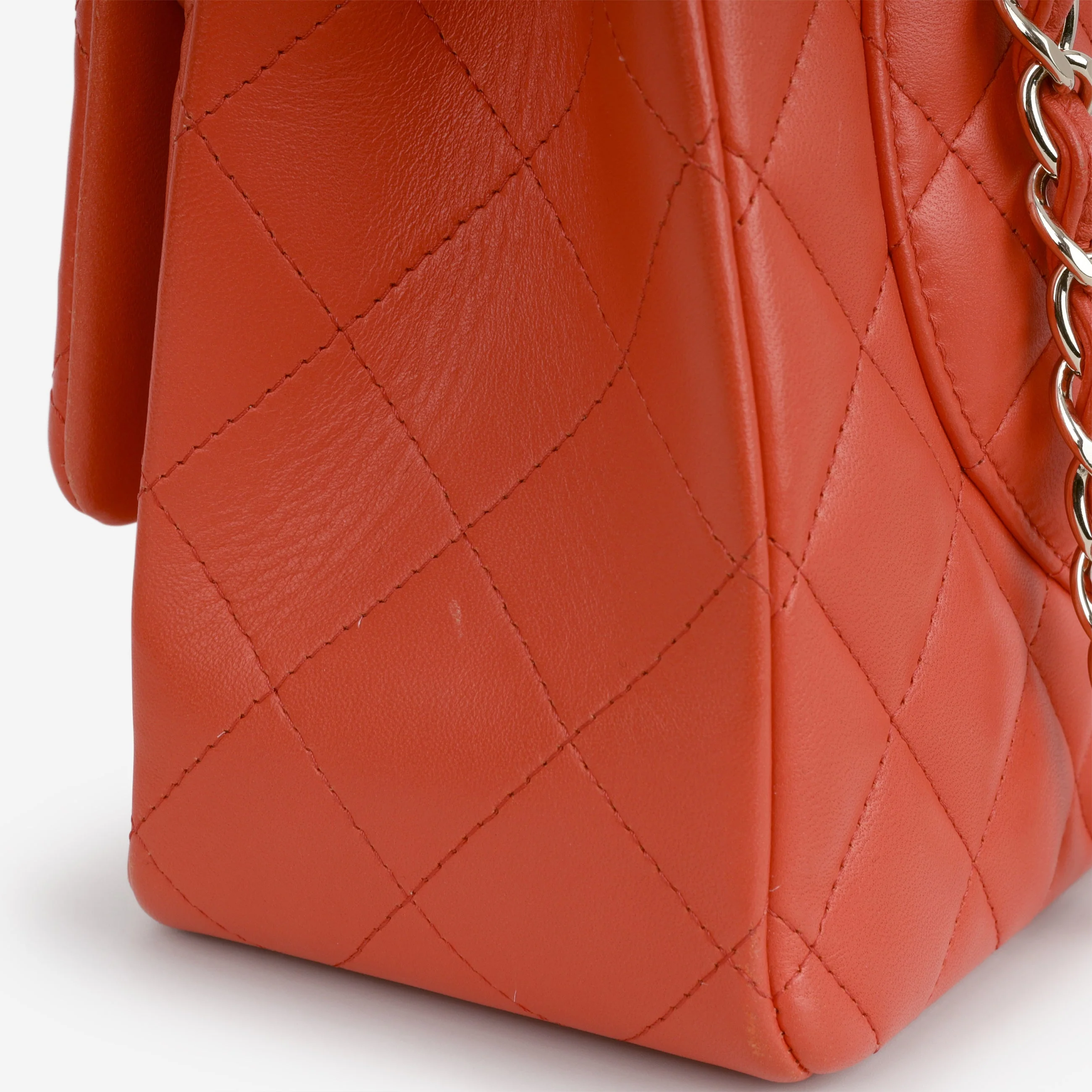 Chanel Classic Maxi Double Flap - Coral Lambskin | Champagne Gold Hardware - Image 8
