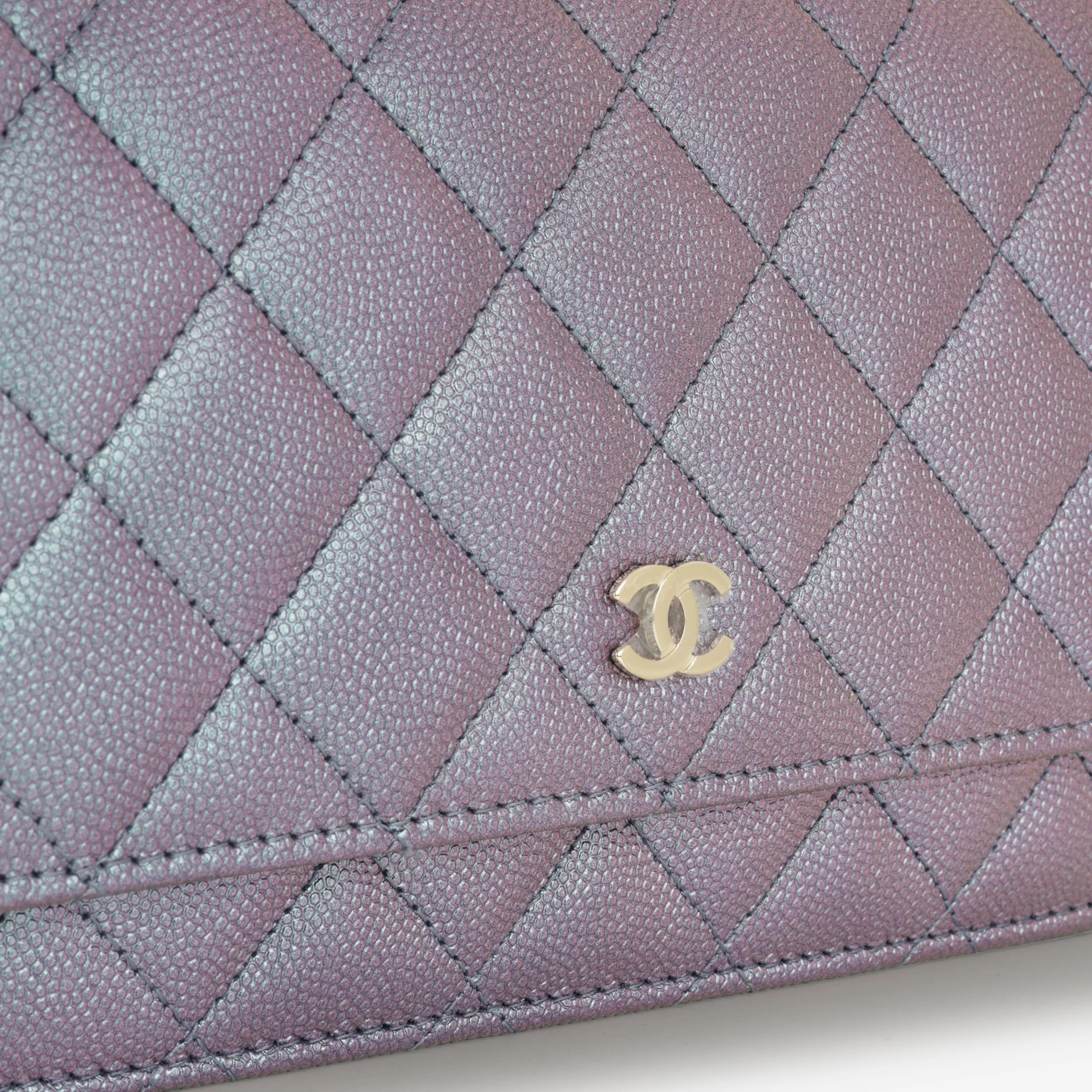 Chanel Classic Wallet on Chain - Iridescent Purple Caviar | Champagne Gold Hardware - Image 5