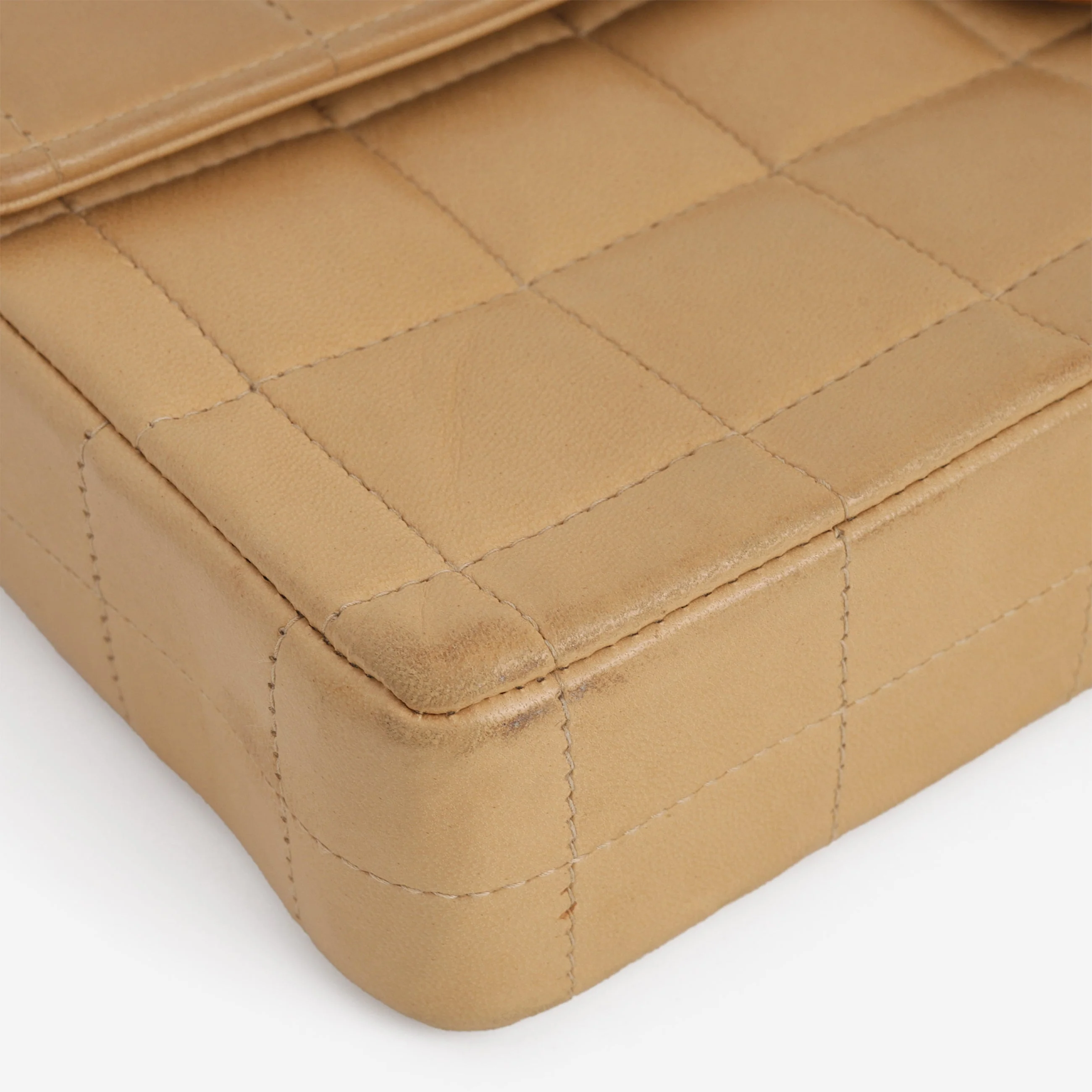 Chanel East West Chocolate Bar - Beige Lambskin | Gold Hardware - Image 5
