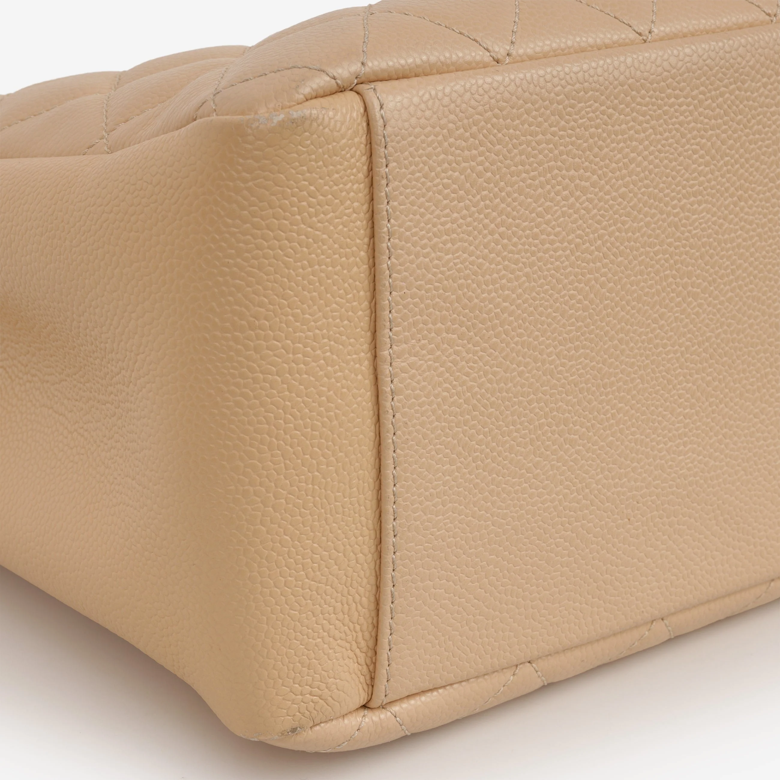 Chanel GST - Beige Caviar | Gold Hardware - Image 5