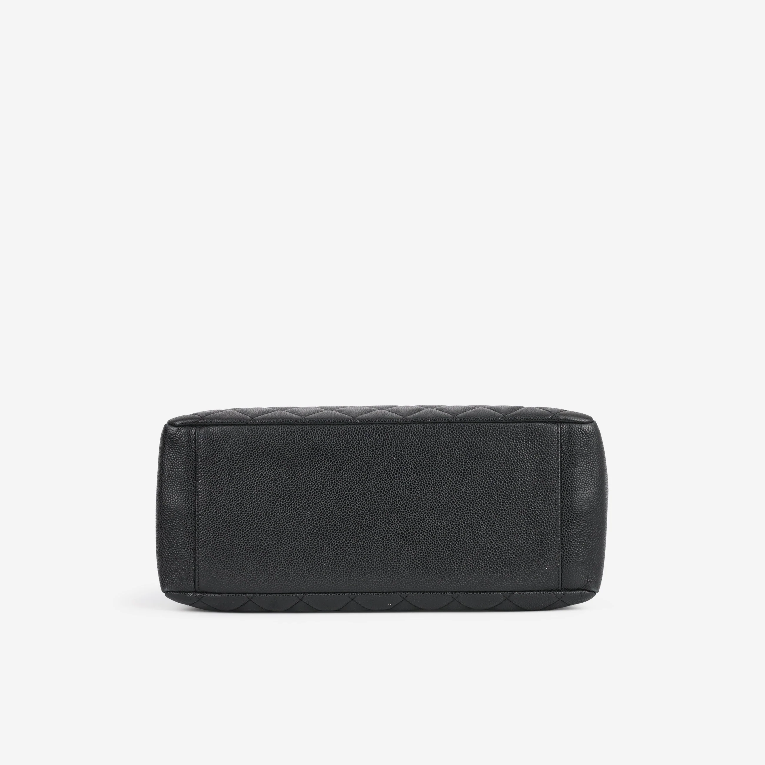 Chanel GST - Black Caviar | Gold Hardware - Image 4