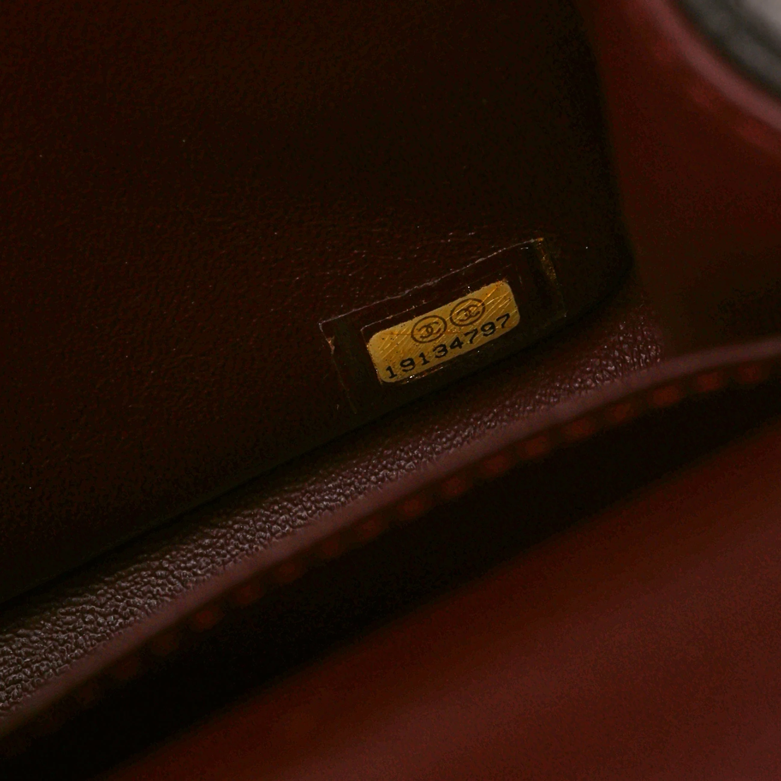 Chanel Jumbo Classic Flap - Black Lambskin | Gold Hardware - Image 7