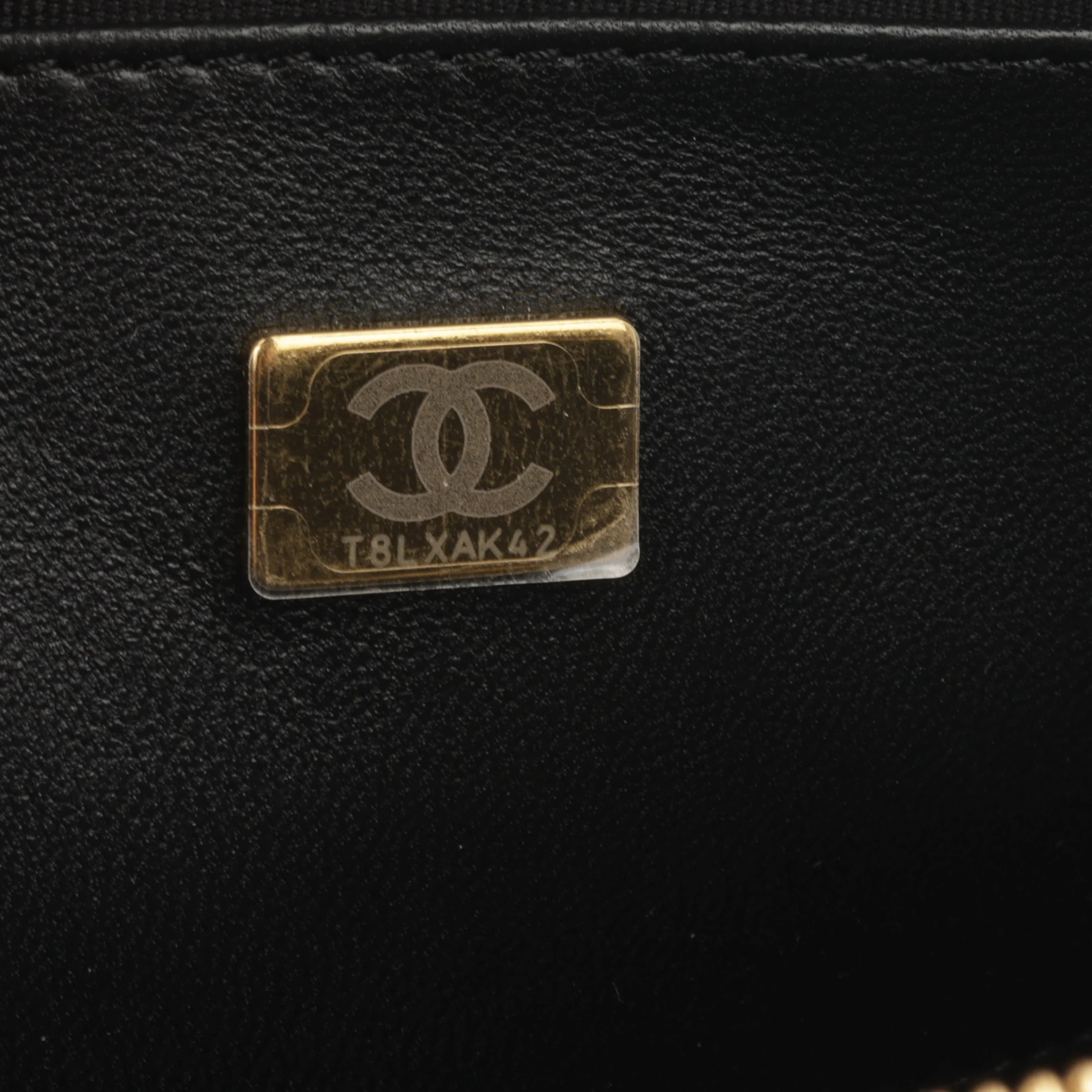 Chanel Large Heart Bag - Black Lambskin | Champagne Gold Hardware - Image 7
