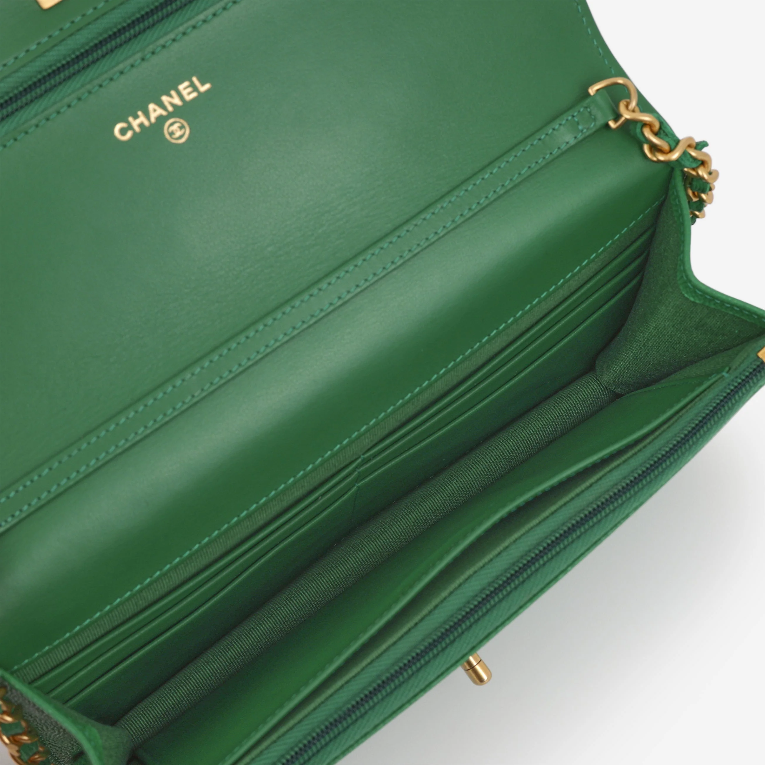 Chanel Medallion Wallet On Chain - Green Caviar | Gold Hardware - Image 5