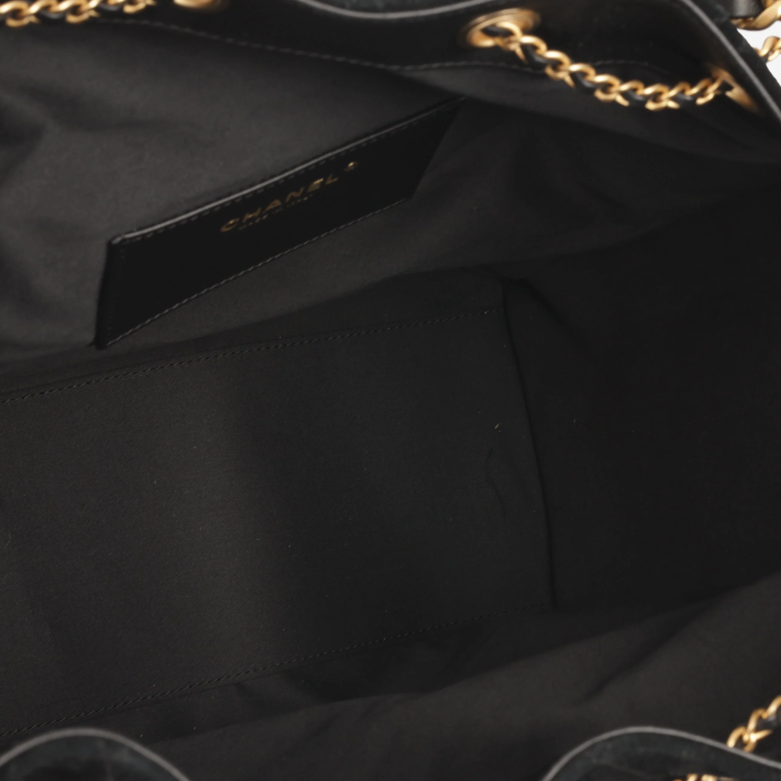 Chanel Medium 25 Hobo Bag - Black Suede | Gold Hardware - Image 6