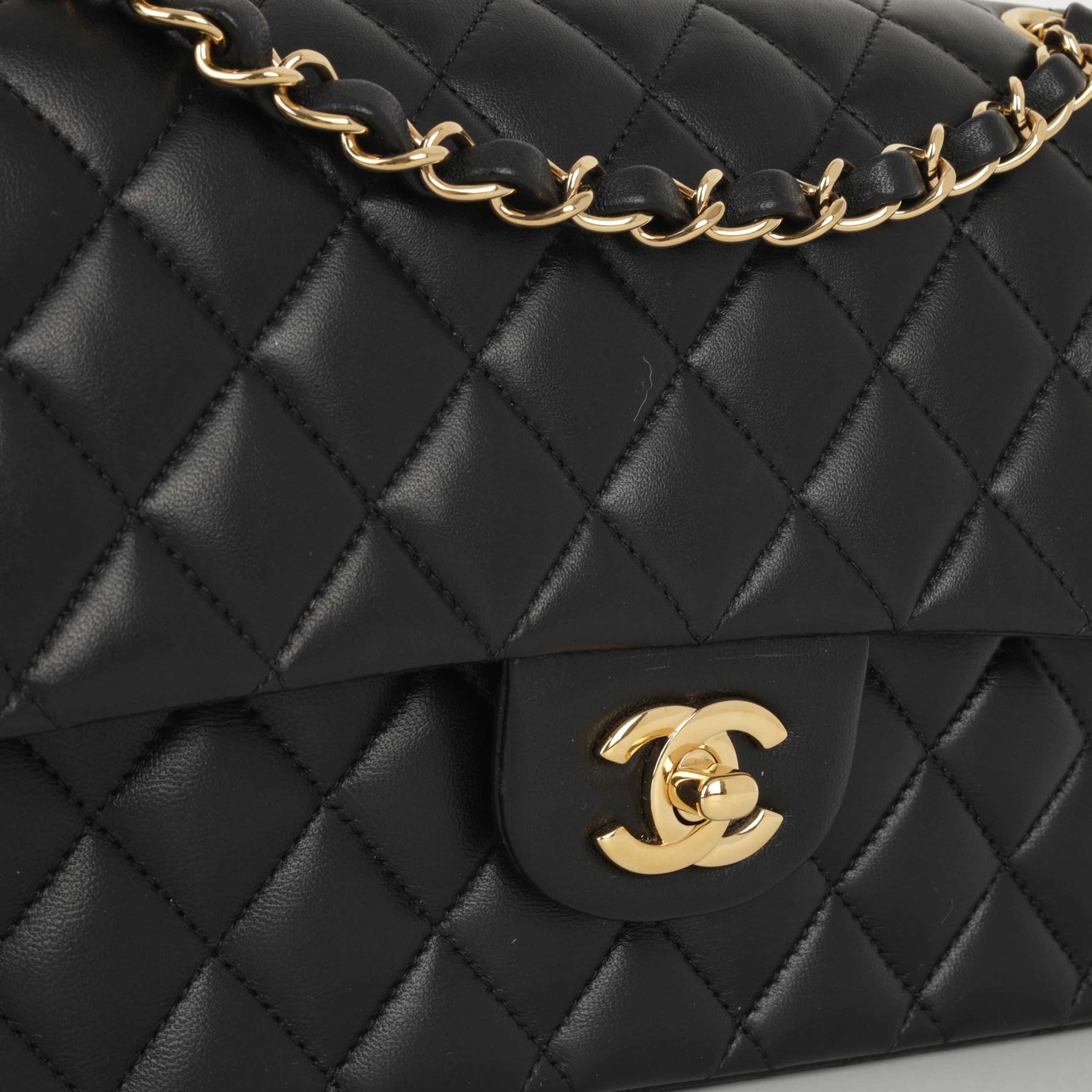 Chanel Medium Classic Flap - Black Lambskin | Gold Hardware (2022) - Image 7
